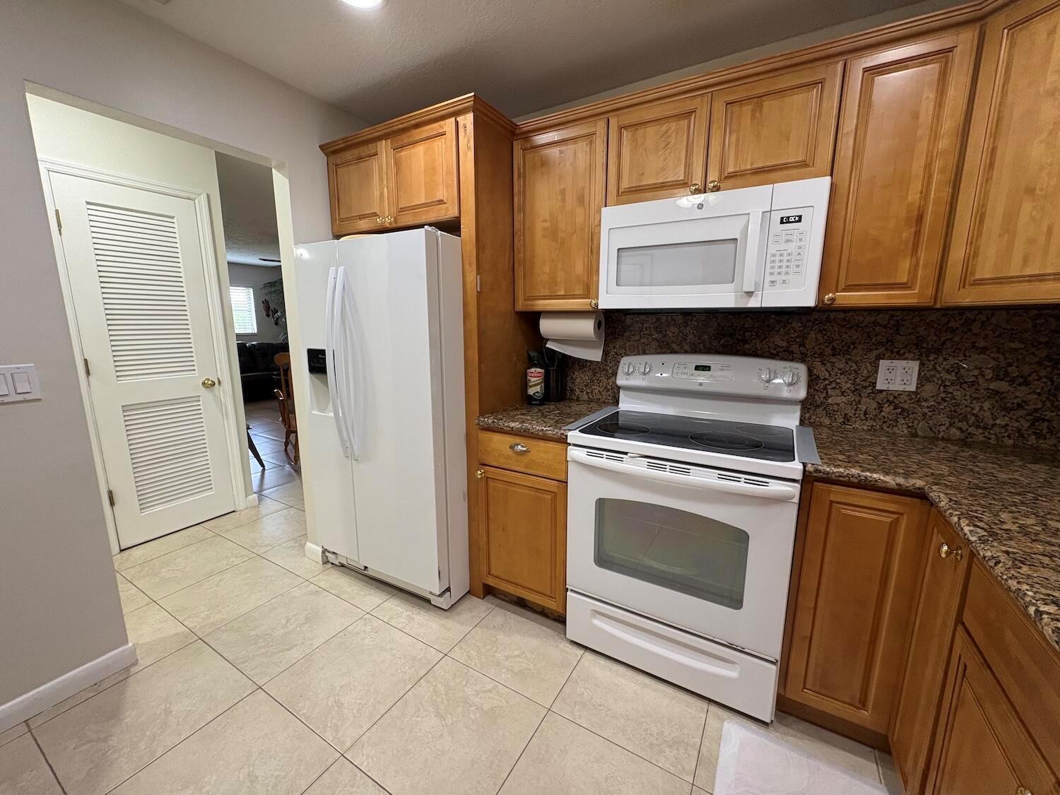 22765 SW 66th Avenue # 204, Boca Raton FL 33428 photo 3