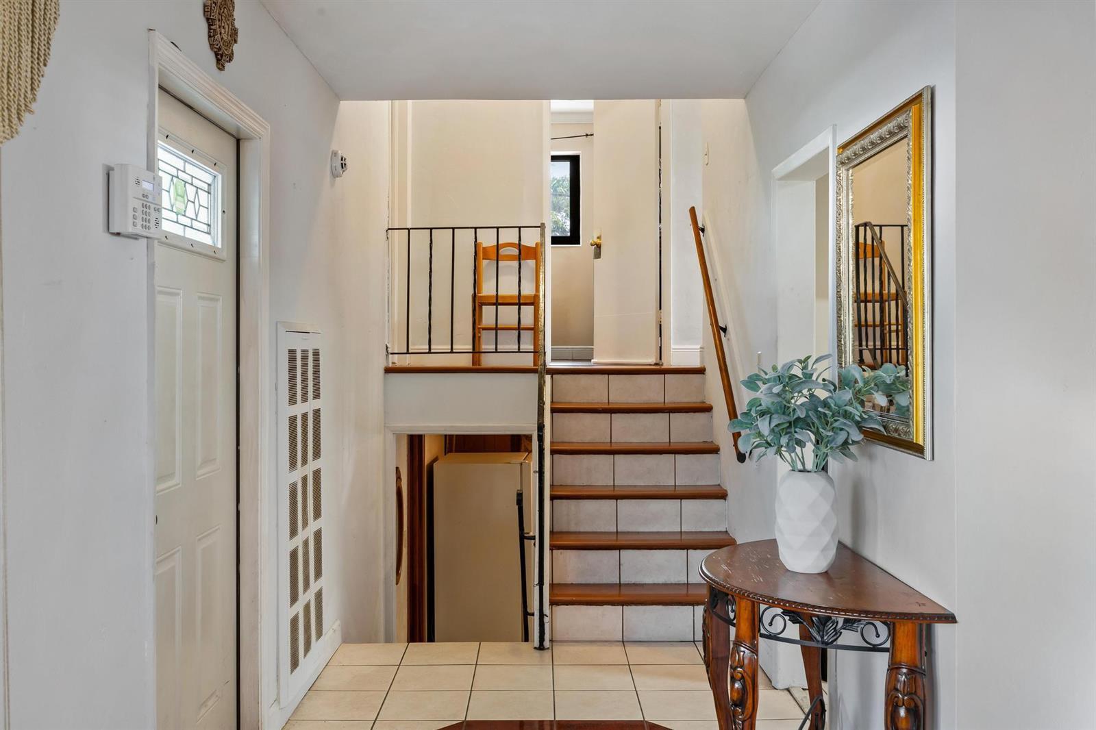 20335 NE 13th Court, Miami FL 33179 photo 5