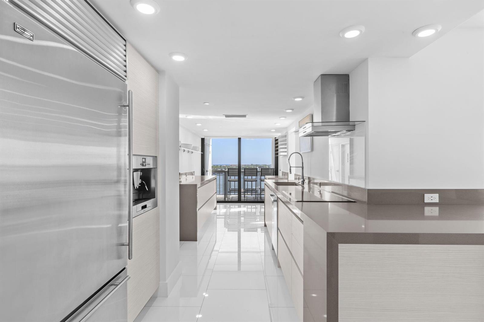 400 N Flagler Drive # 1206, West Palm Beach FL 33401 photo 2