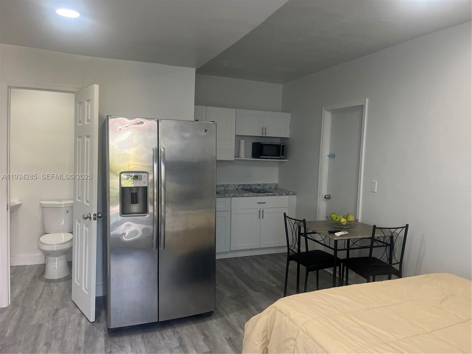 20766 SW 85th Pl, Cutler Bay FL 33189 photo 3