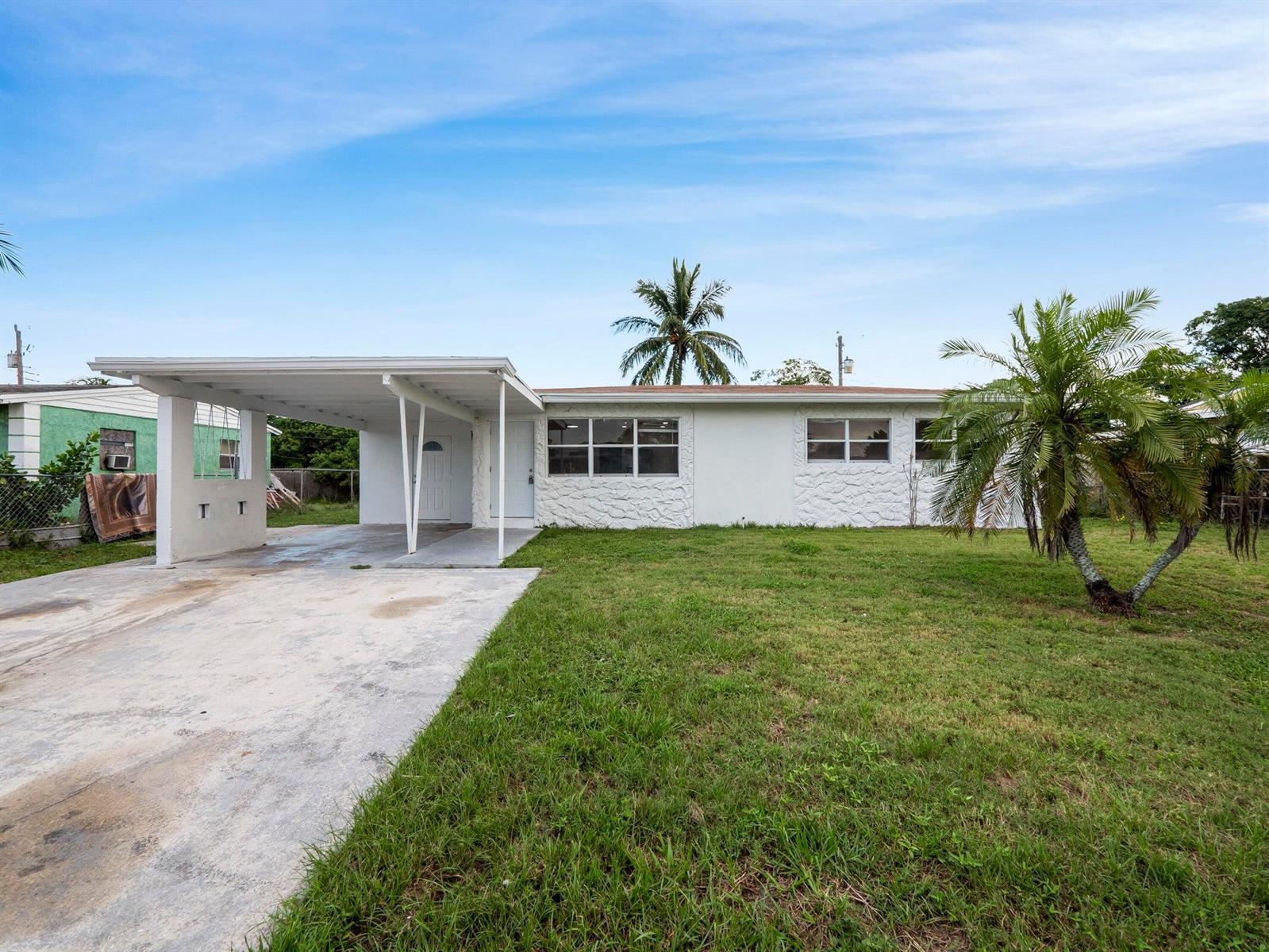 133 NW 14th Avenue, Boynton Beach FL 33435 photo 2