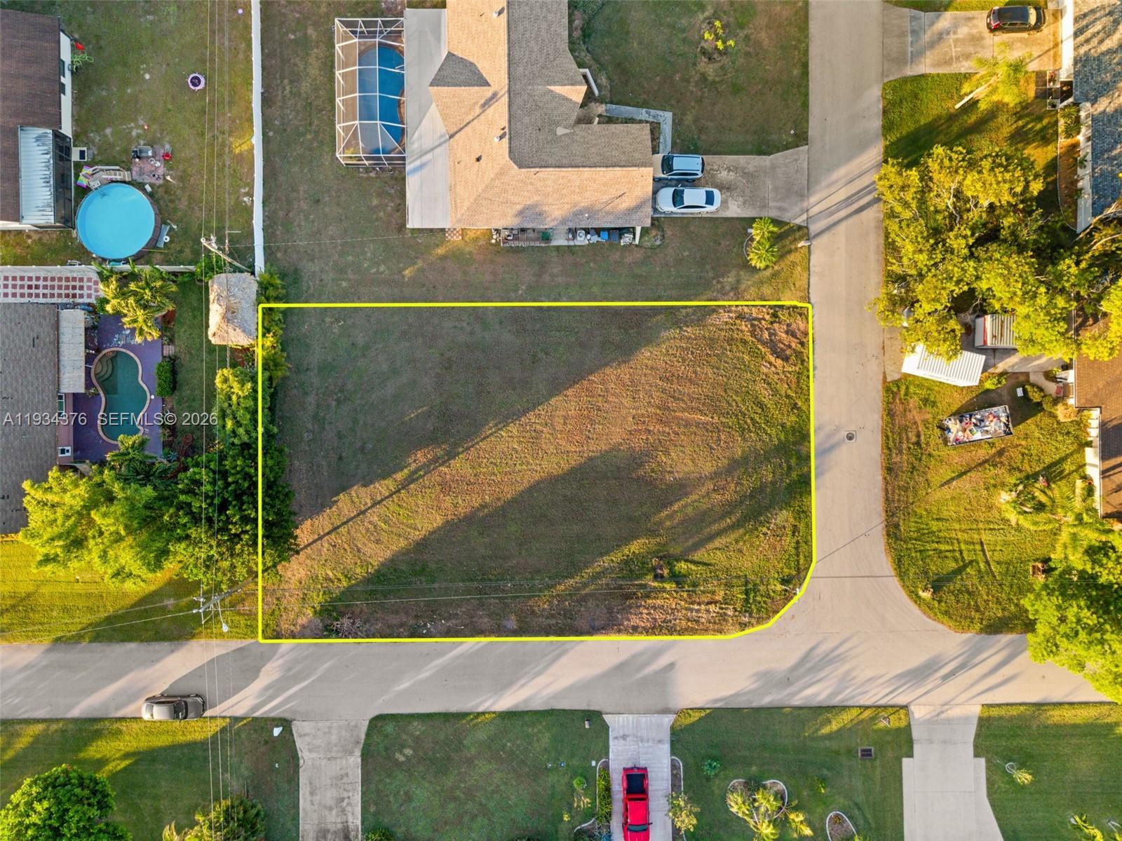 1236 SE 21st Place, Cape Coral FL 33990 photo 3