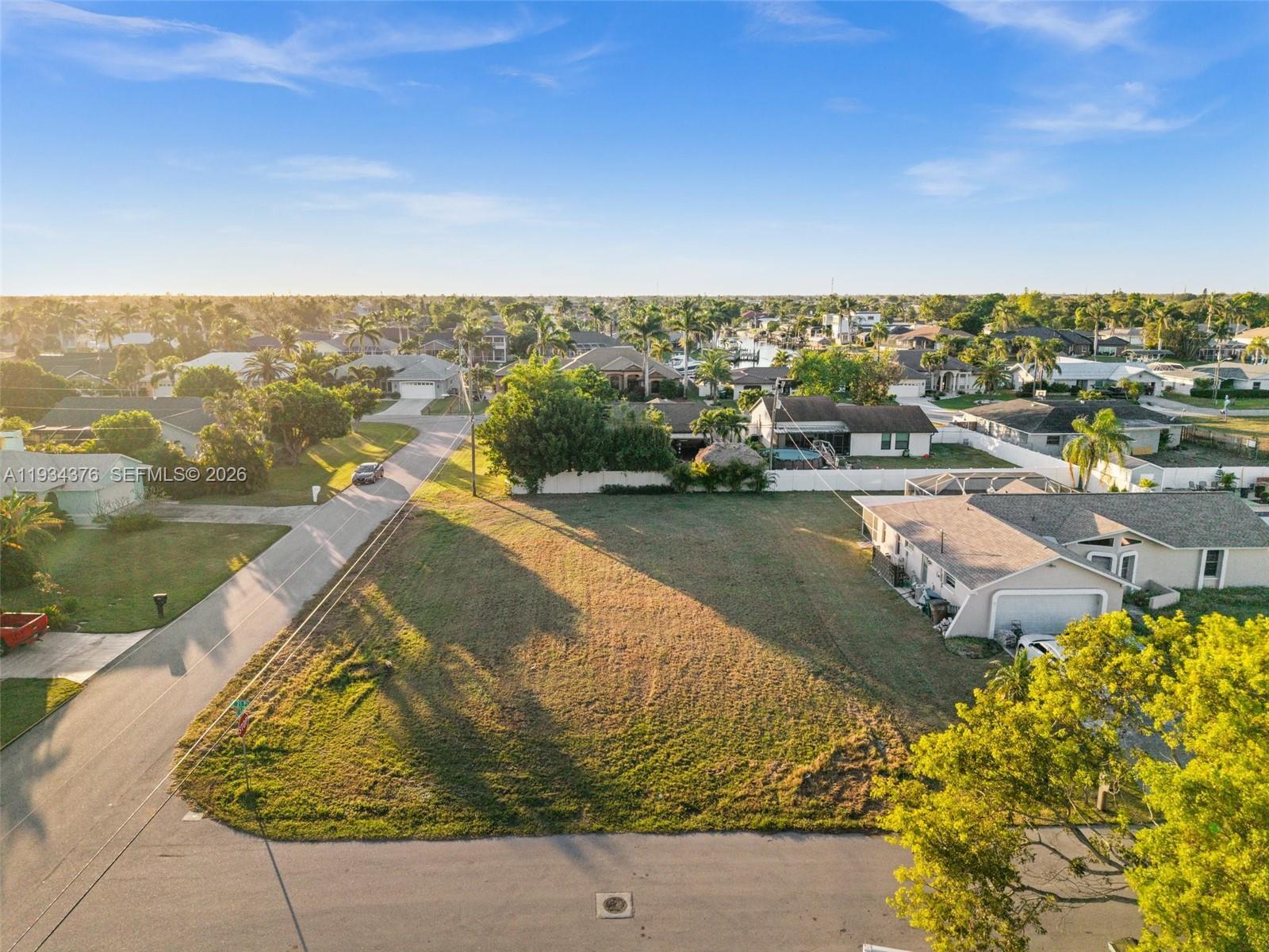 1236 SE 21st Place, Cape Coral FL 33990