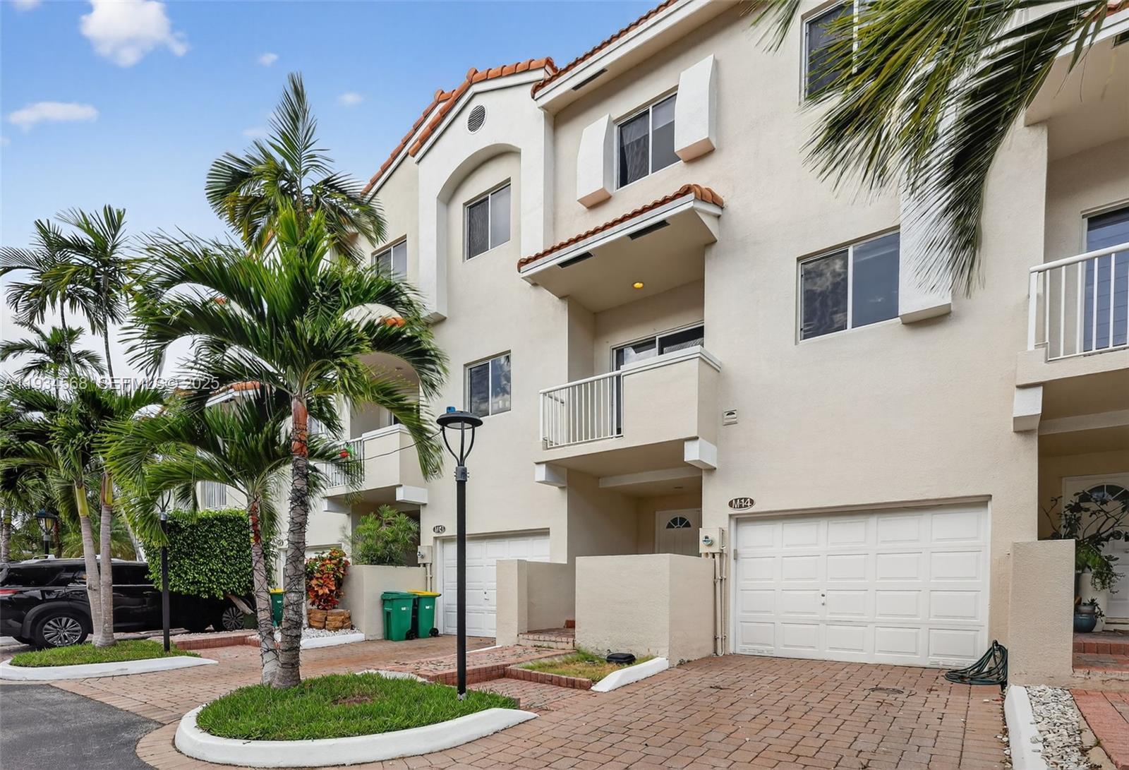 21399 Marina Cove Cir # 14, Aventura FL 33180 photo 2