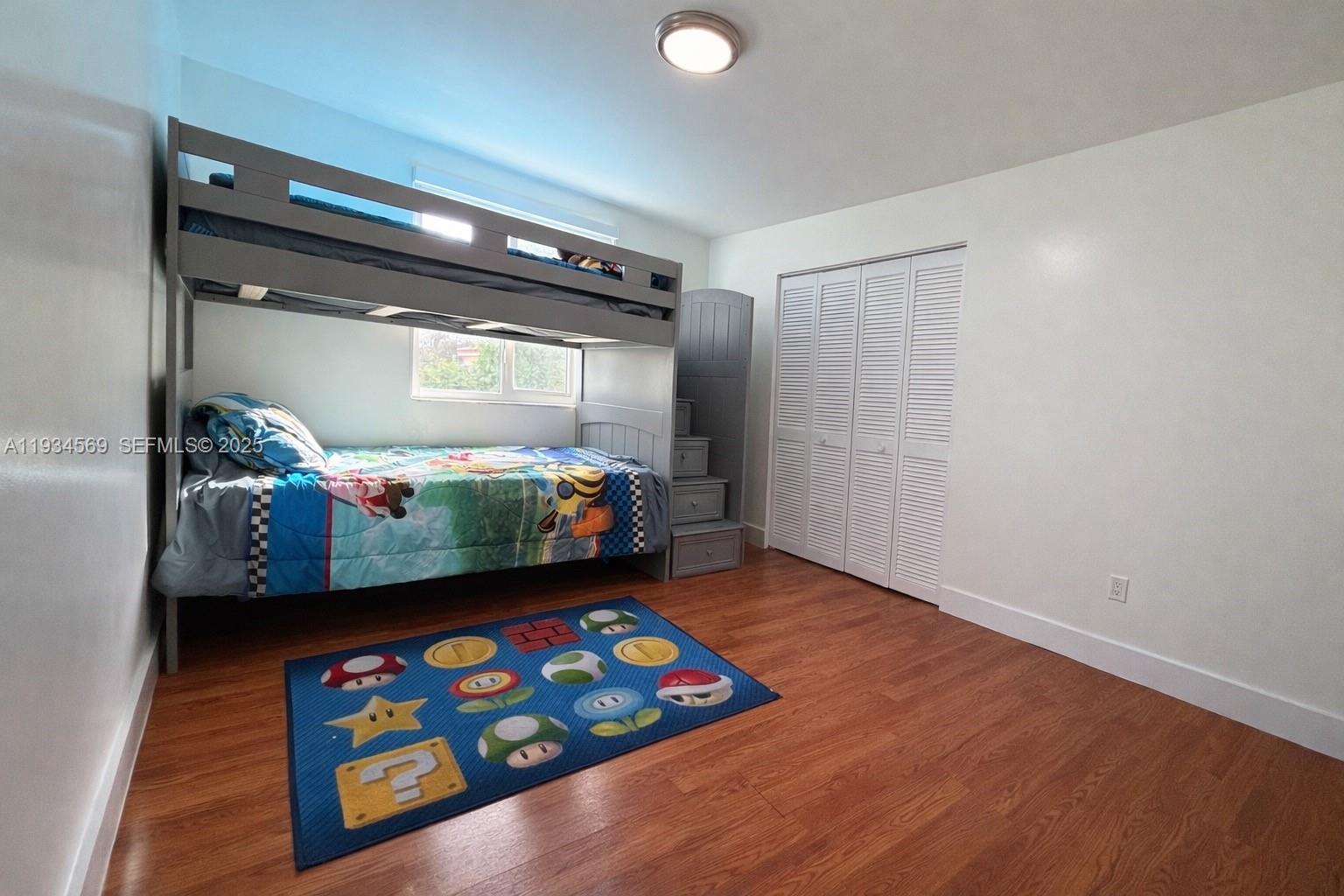 8242 NW 200 TER, Hialeah FL 33015 photo 5