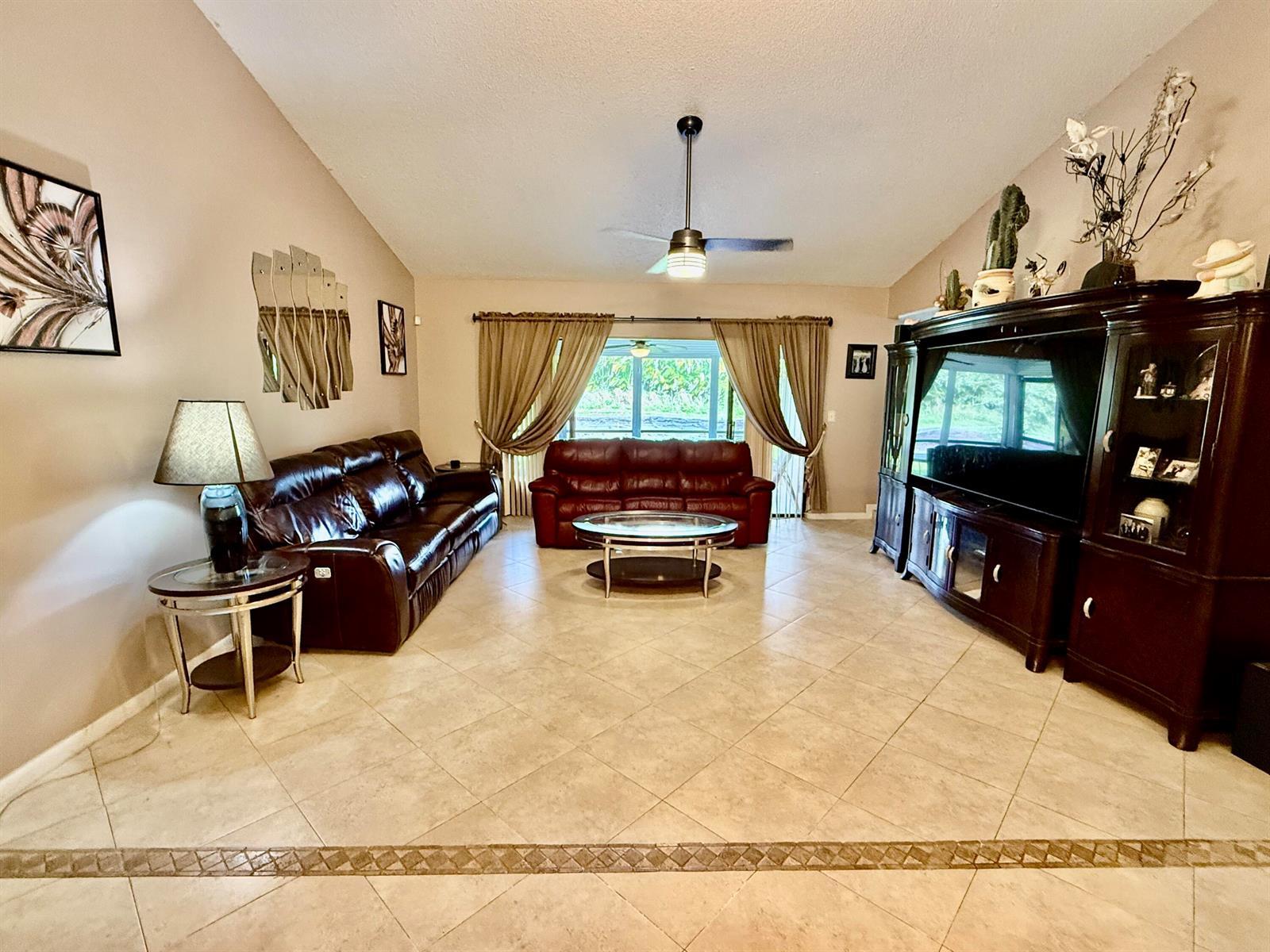 10633 Greenbriar Court, Boca Raton FL 33498 photo 4
