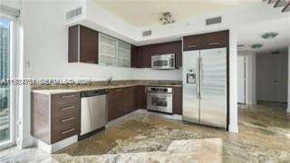 41 SE 5th St # 1016, Miami FL 33131 photo 4