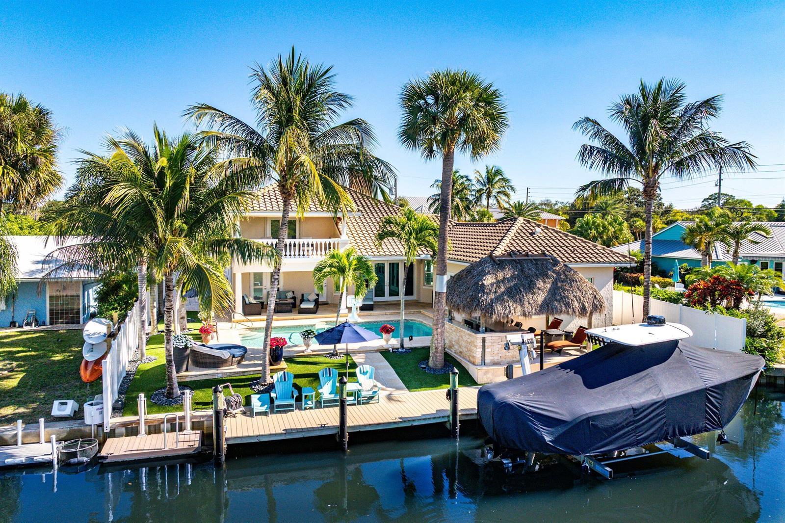 906 Dolphin Drive, Jupiter FL 33458 photo 2