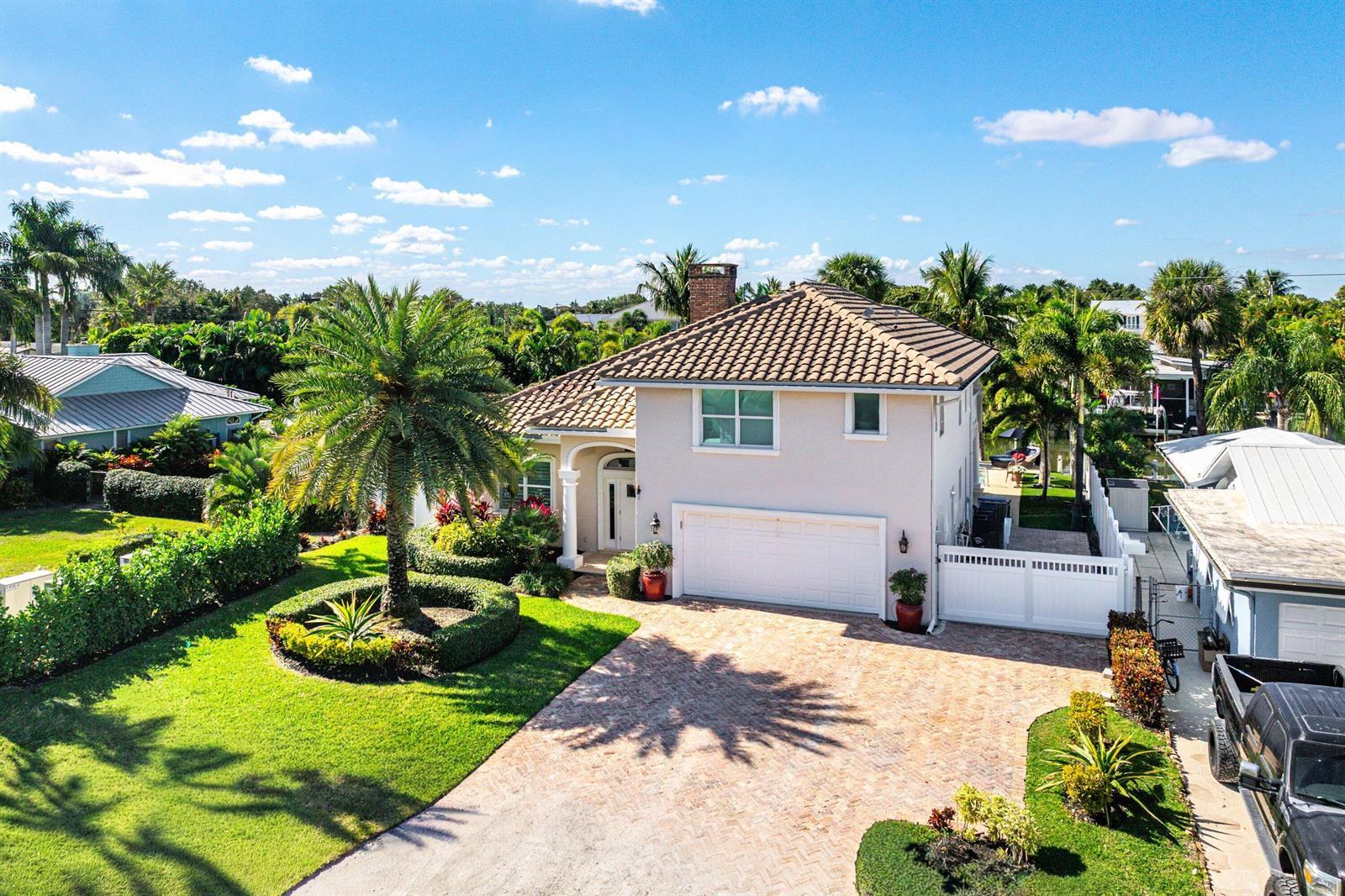 906 Dolphin Drive, Jupiter FL 33458 photo 3