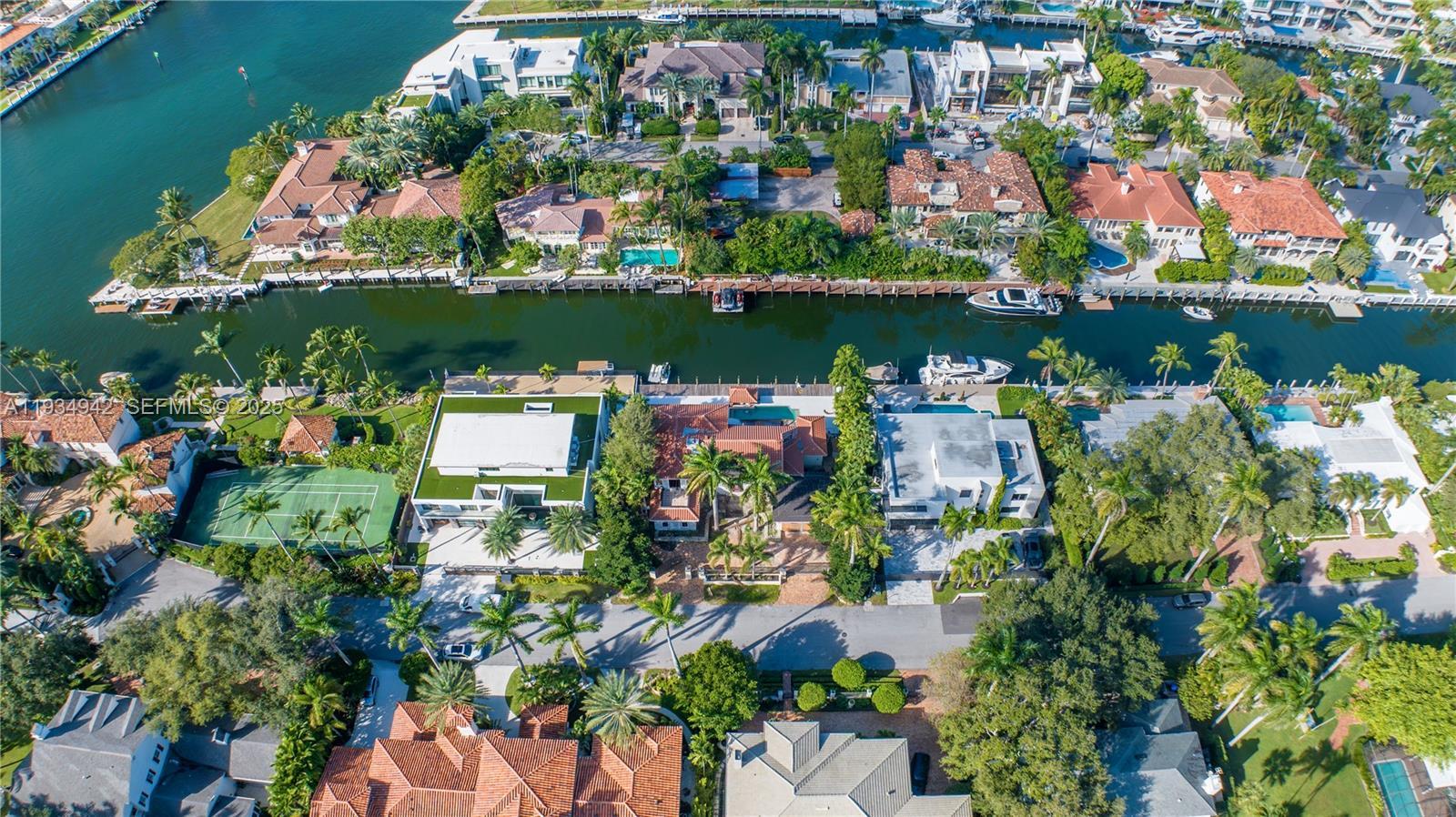625 Coral Way, Fort Lauderdale FL 33301 photo 2