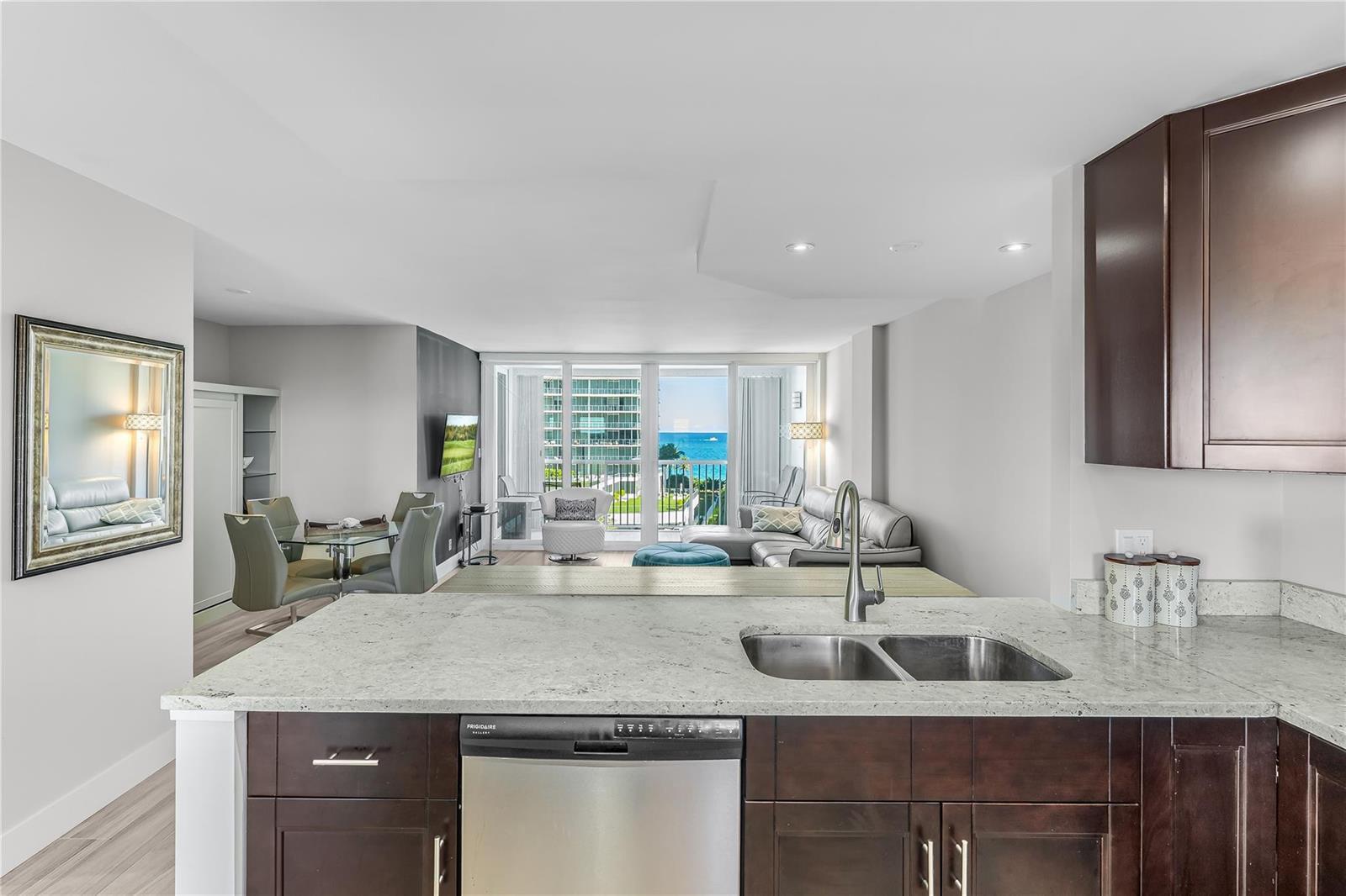 2200 NE 33rd Avenue # 8G, Fort Lauderdale FL 33305 photo 4