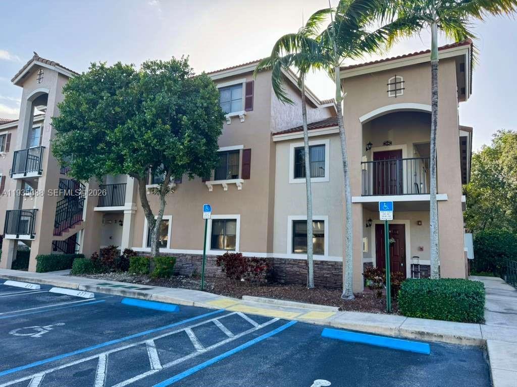 22931 SW 88th Pl # 106, Cutler Bay FL 33190