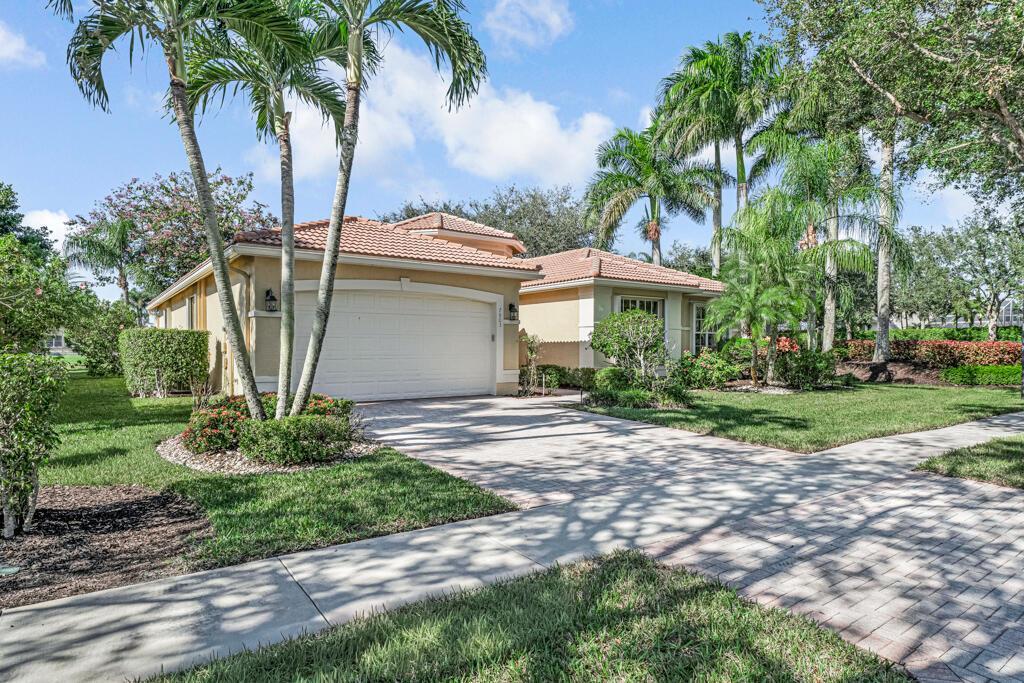 7903 Ferndale Bend Drive, Lake Worth FL 33467