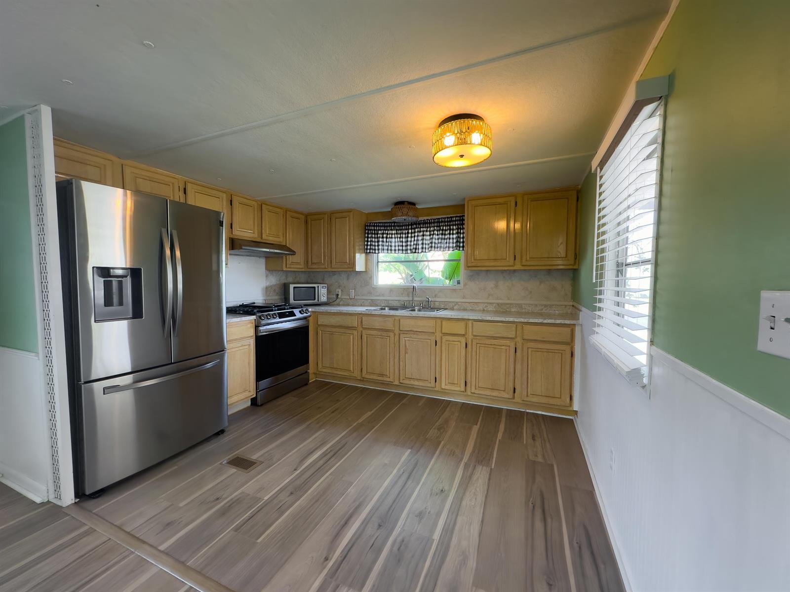 11055 SE Federal Highway # 3, Hobe Sound FL 33455 photo 2