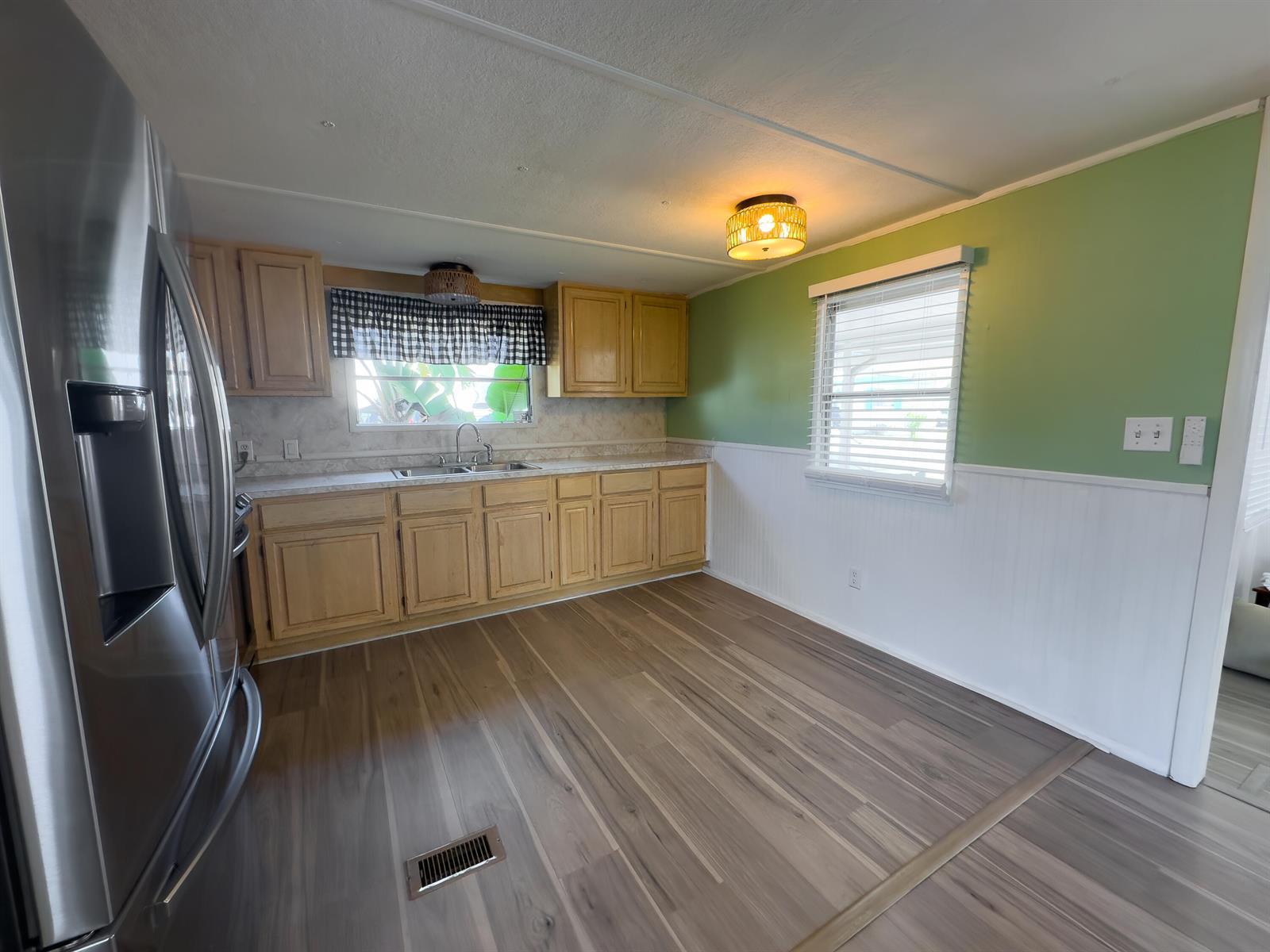 11055 SE Federal Highway # 3, Hobe Sound FL 33455 photo 4