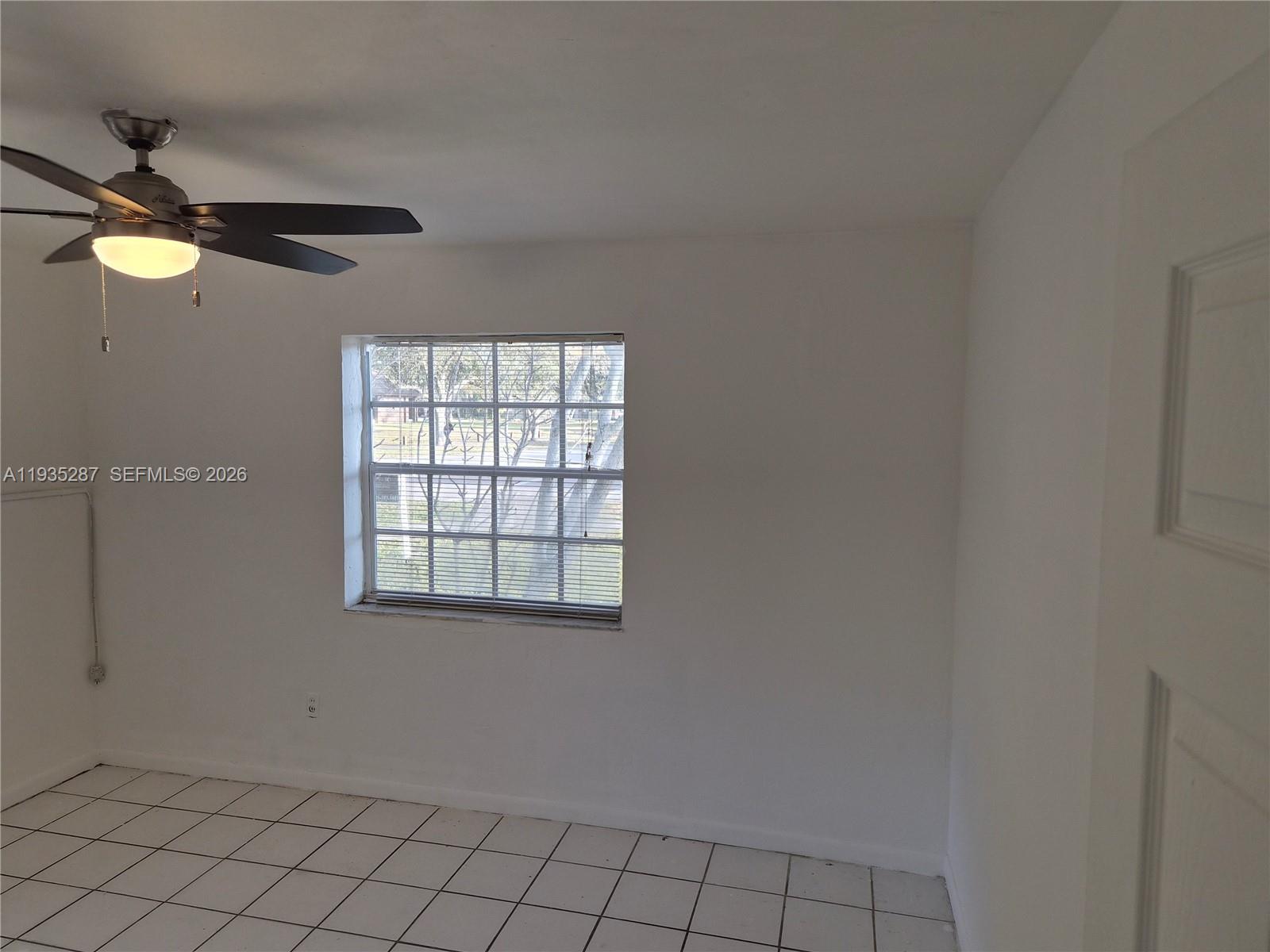 9201 SW 43rd Ter, Miami FL 33165 photo 5