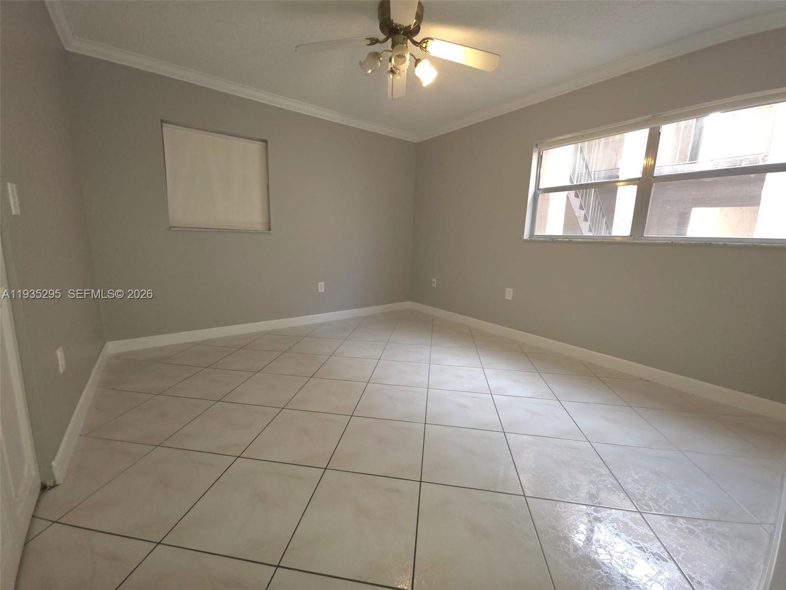 2840 Somerset Dr # 318M, Lauderdale Lakes FL 33311 photo 4