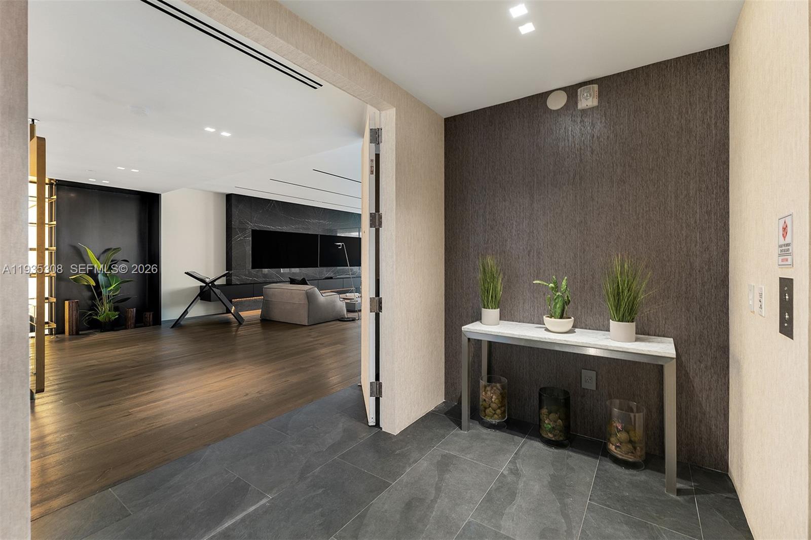 10203 Collins Ave # 1403, Bal Harbour FL 33154 photo 3