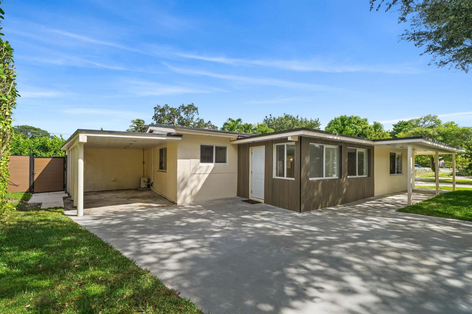 823 SW 27th Street, Fort Lauderdale FL 33315 photo 2