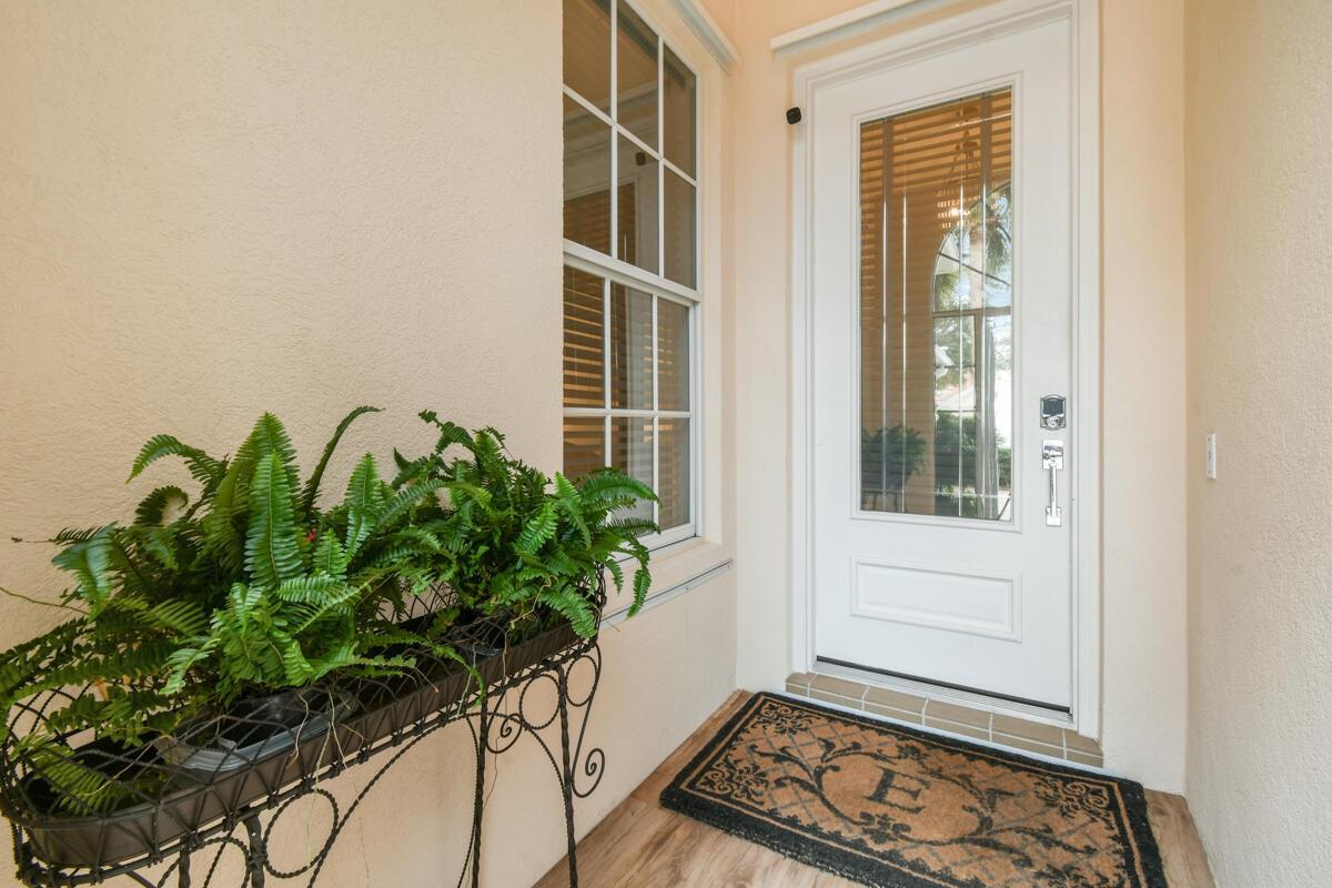 8297 SE Angelina Court, Hobe Sound FL 33455 photo 5
