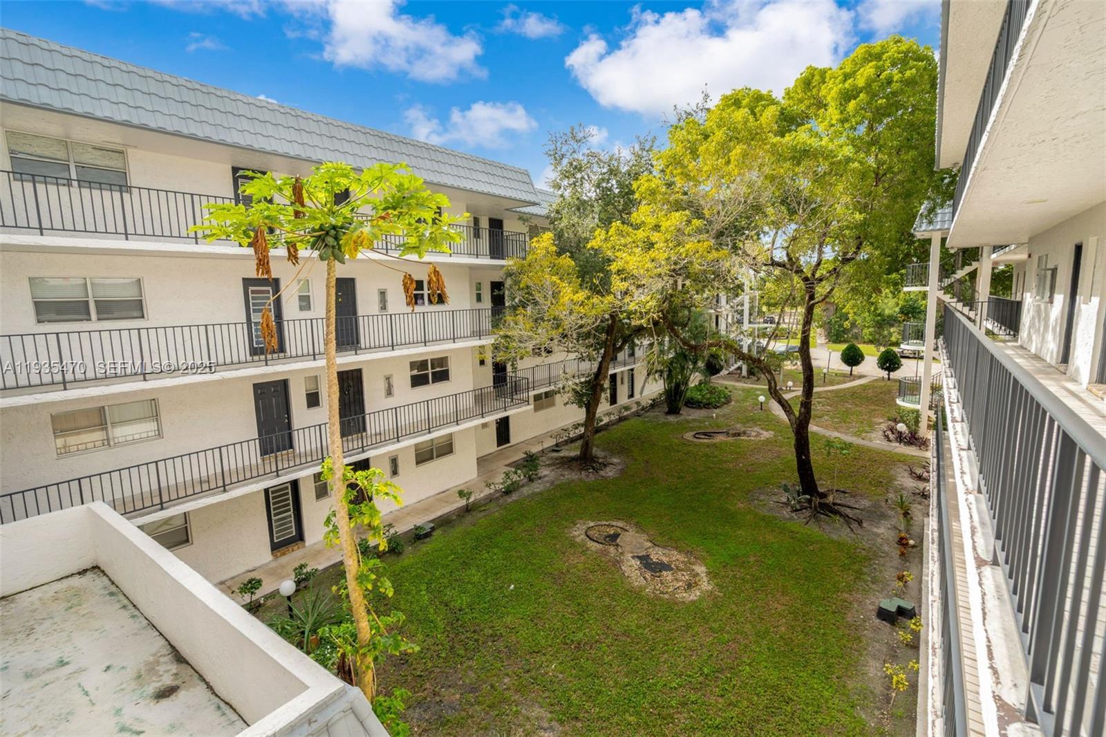 3360 Spanish Moss Ter # 304, Lauderhill FL 33319 photo 2