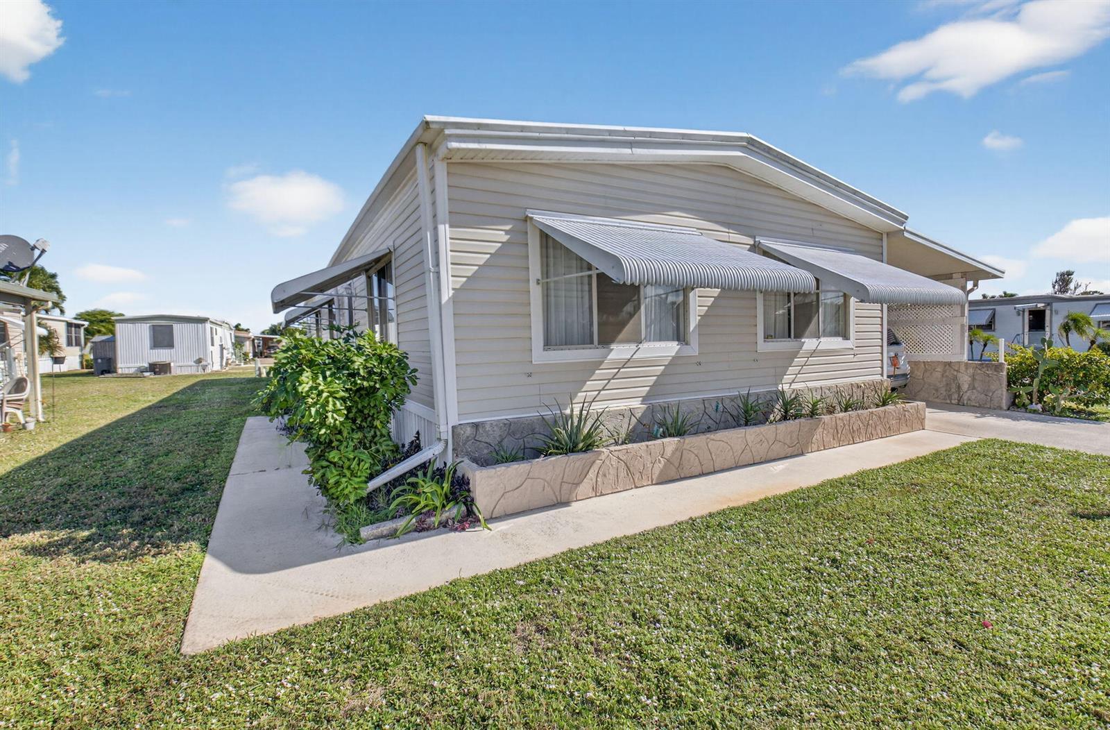 36001 Dron Bay, Boynton Beach FL 33436 photo 2
