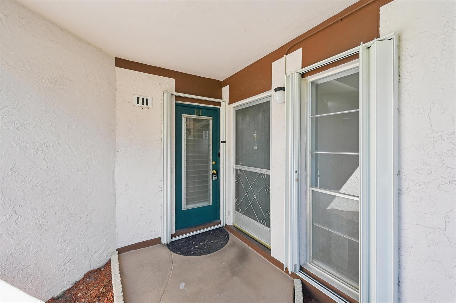 7 N Greenway Village N # 111, Royal Palm Beach FL 33411 photo 3