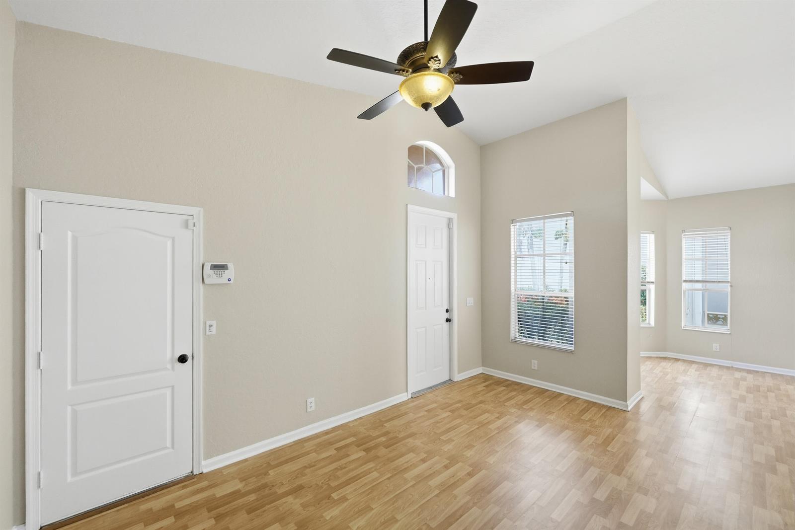 6217 Spring Lake Terrace, Fort Pierce FL 34951 photo 5