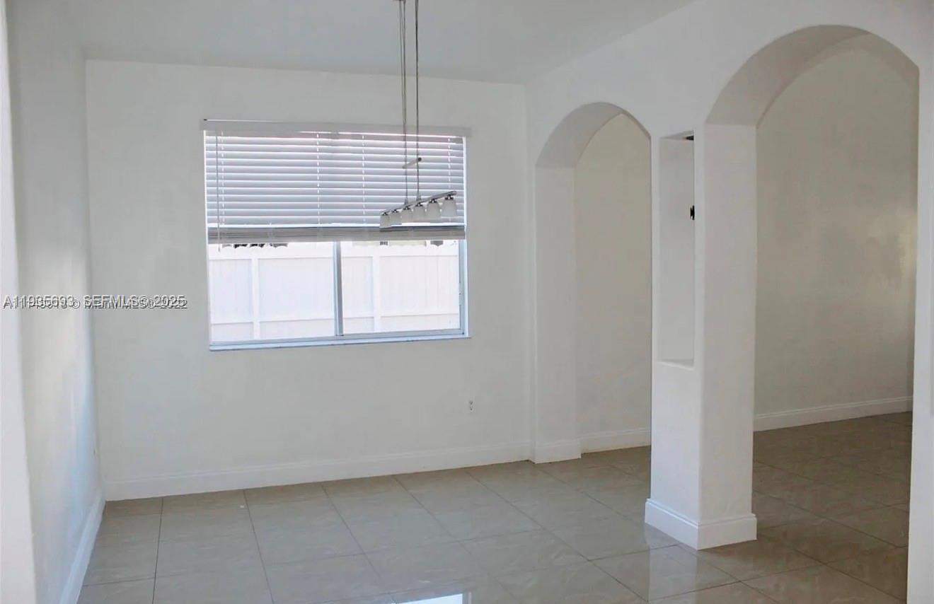 6002 SW 166th Ct, Miami FL 33193 photo 3