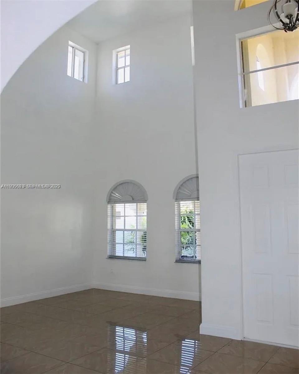 6002 SW 166th Ct, Miami FL 33193 photo 4