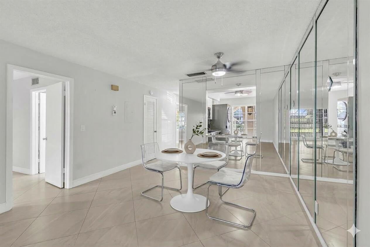 13950 Via Flora # B, Delray Beach FL 33484 photo 4