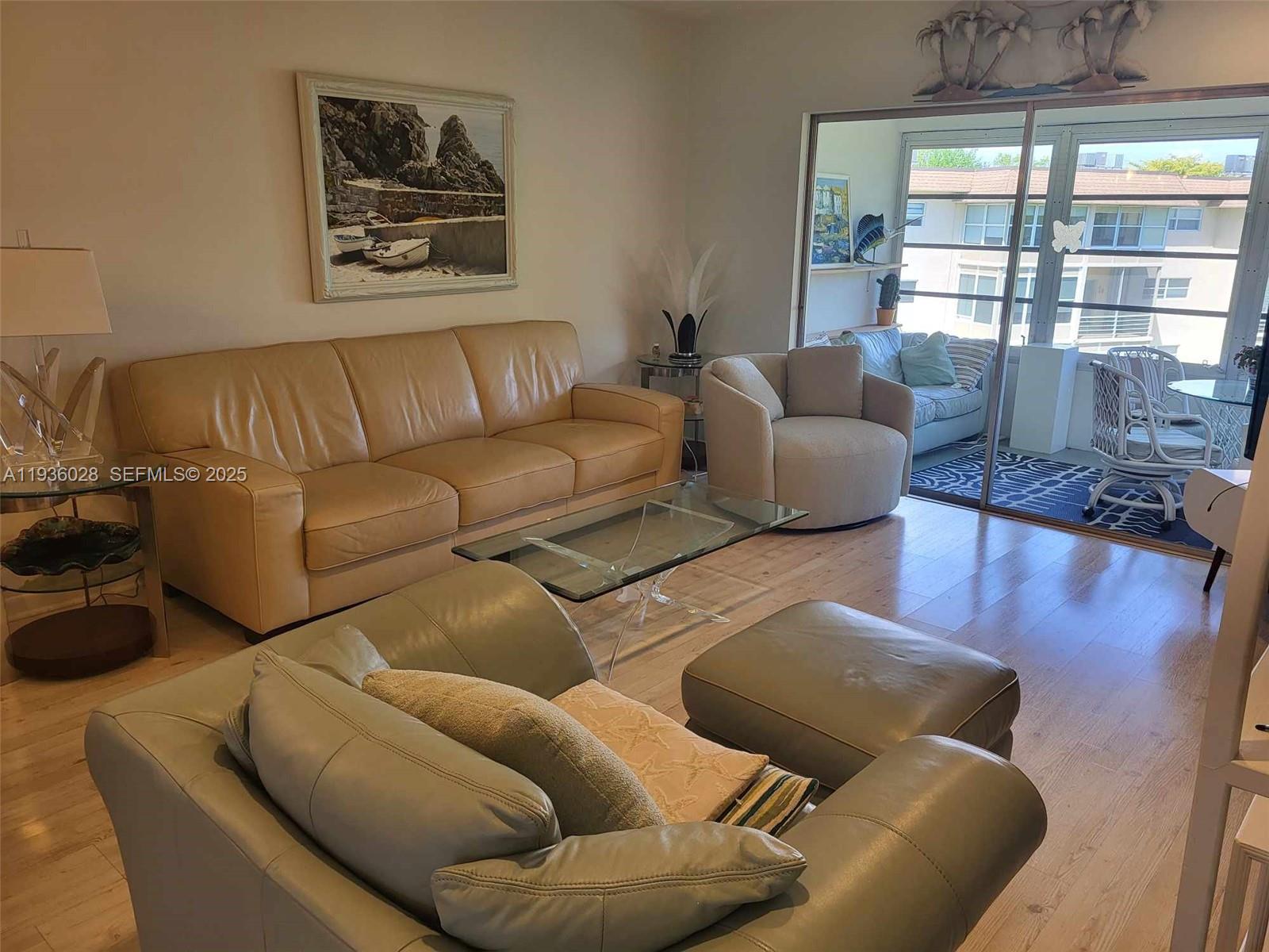 4701 NW 34th St # 604, Lauderdale Lakes FL 33319 photo 4