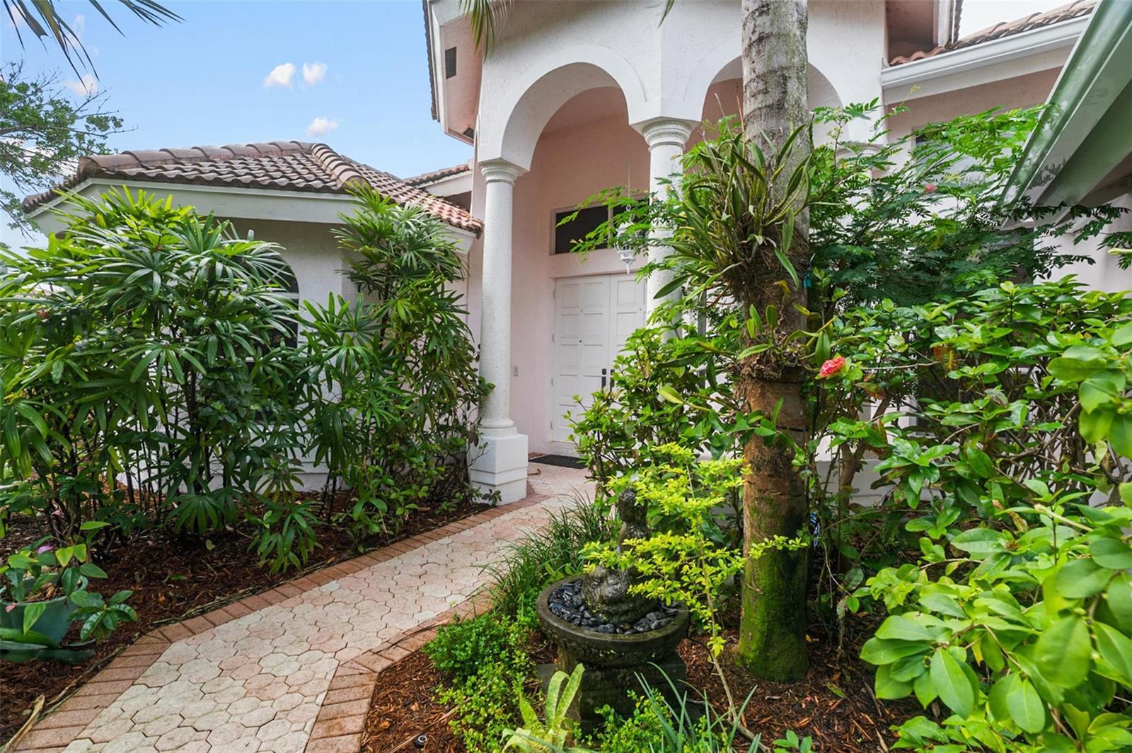 1012 SW 156th Avenue, Pembroke Pines FL 33027 photo 3