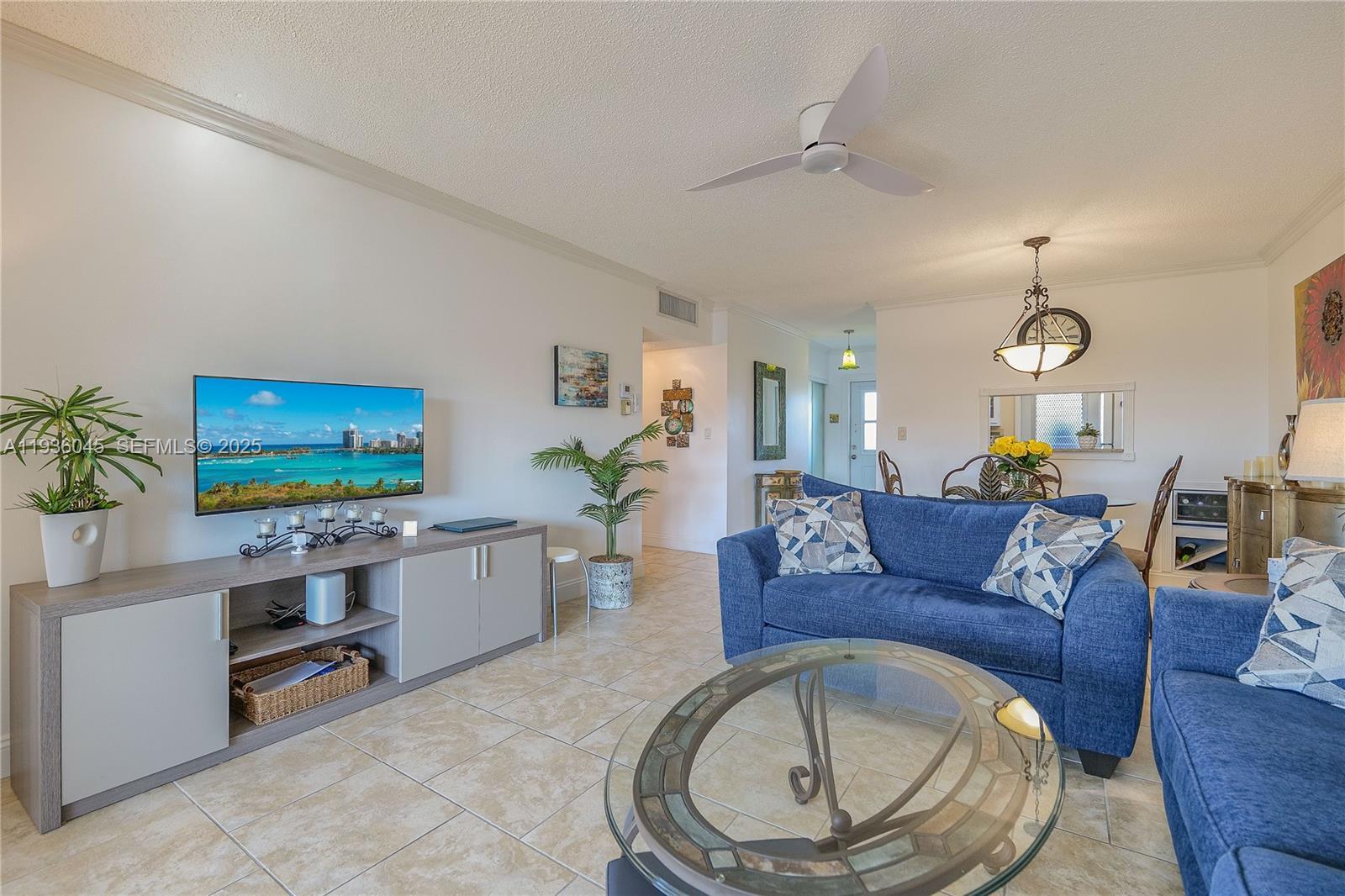 3501 NW 47th Ave # 604, Lauderdale Lakes FL 33319 photo 4