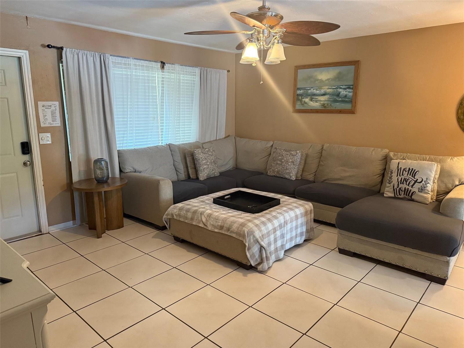 920 Wright Drive, FL 33461 photo 2