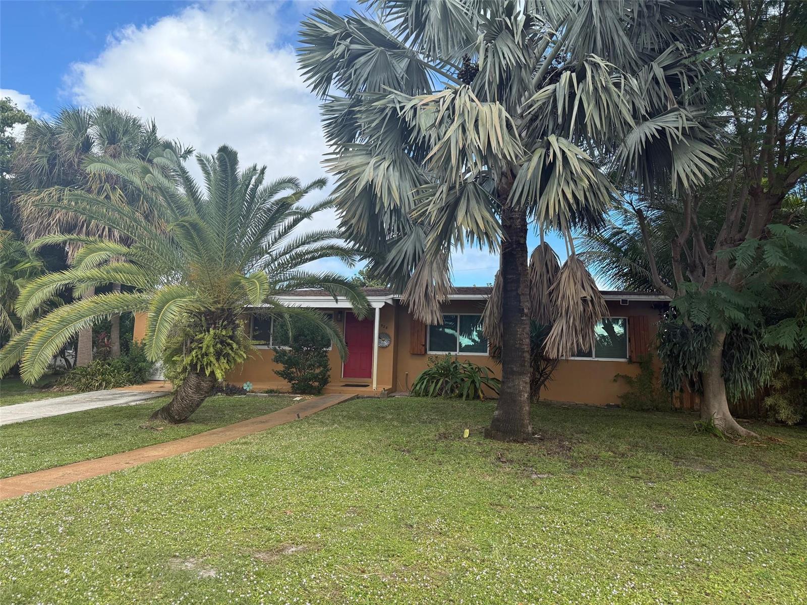 920 Wright Drive, FL 33461