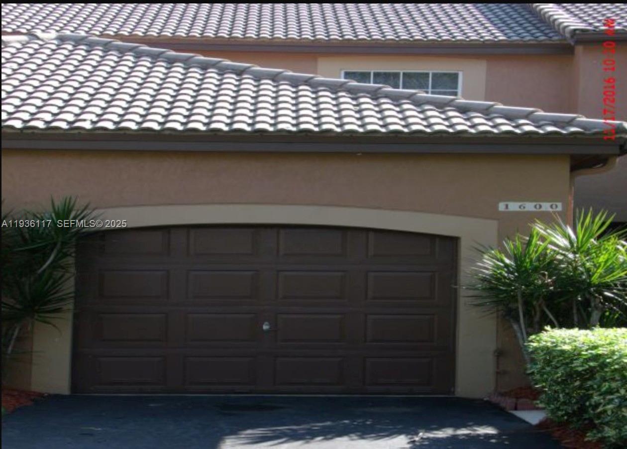 1600 Veracruz Ln, Weston FL 33327