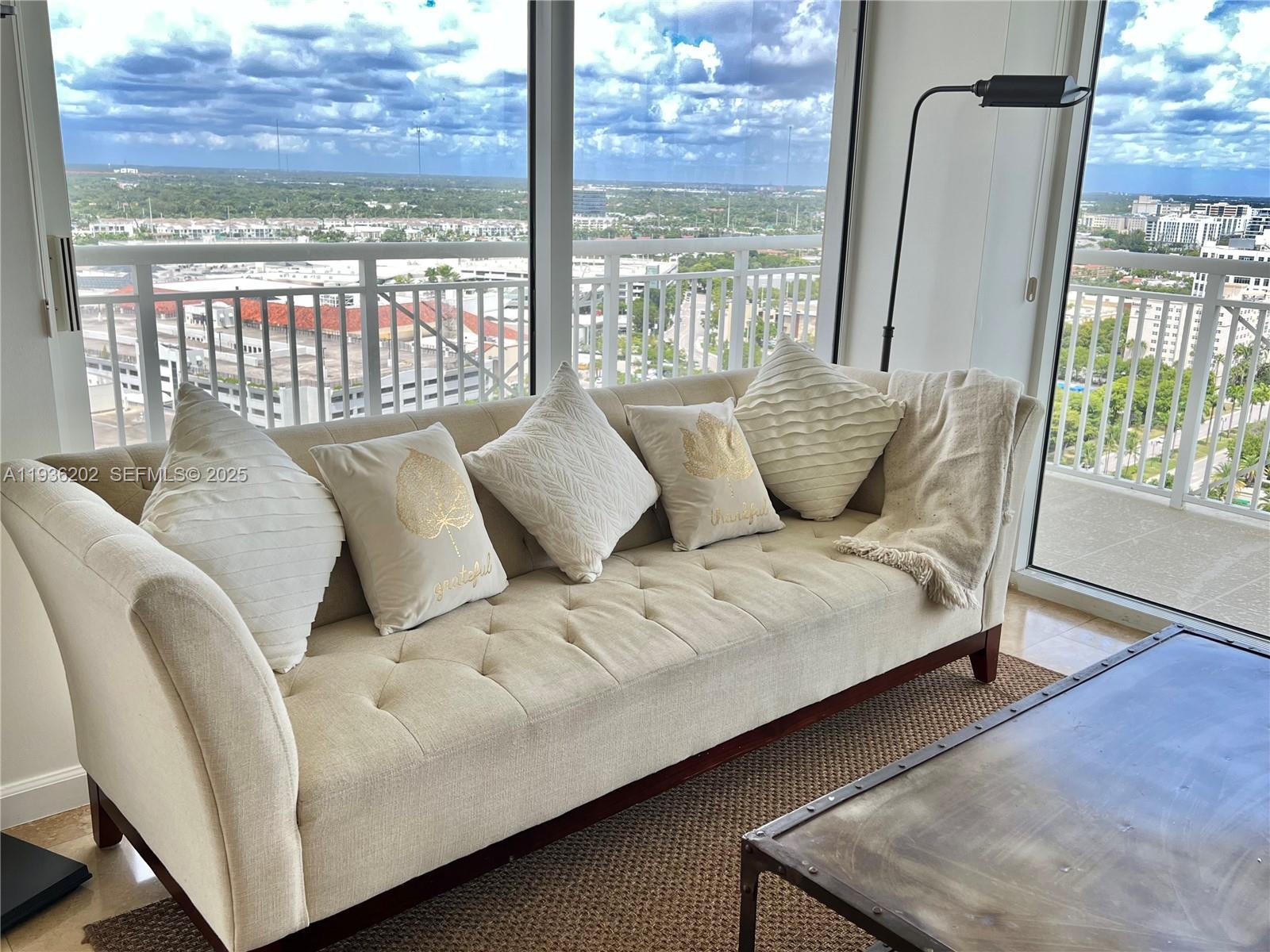 19501 W Country Club Dr # 2313, Aventura FL 33180 photo 5
