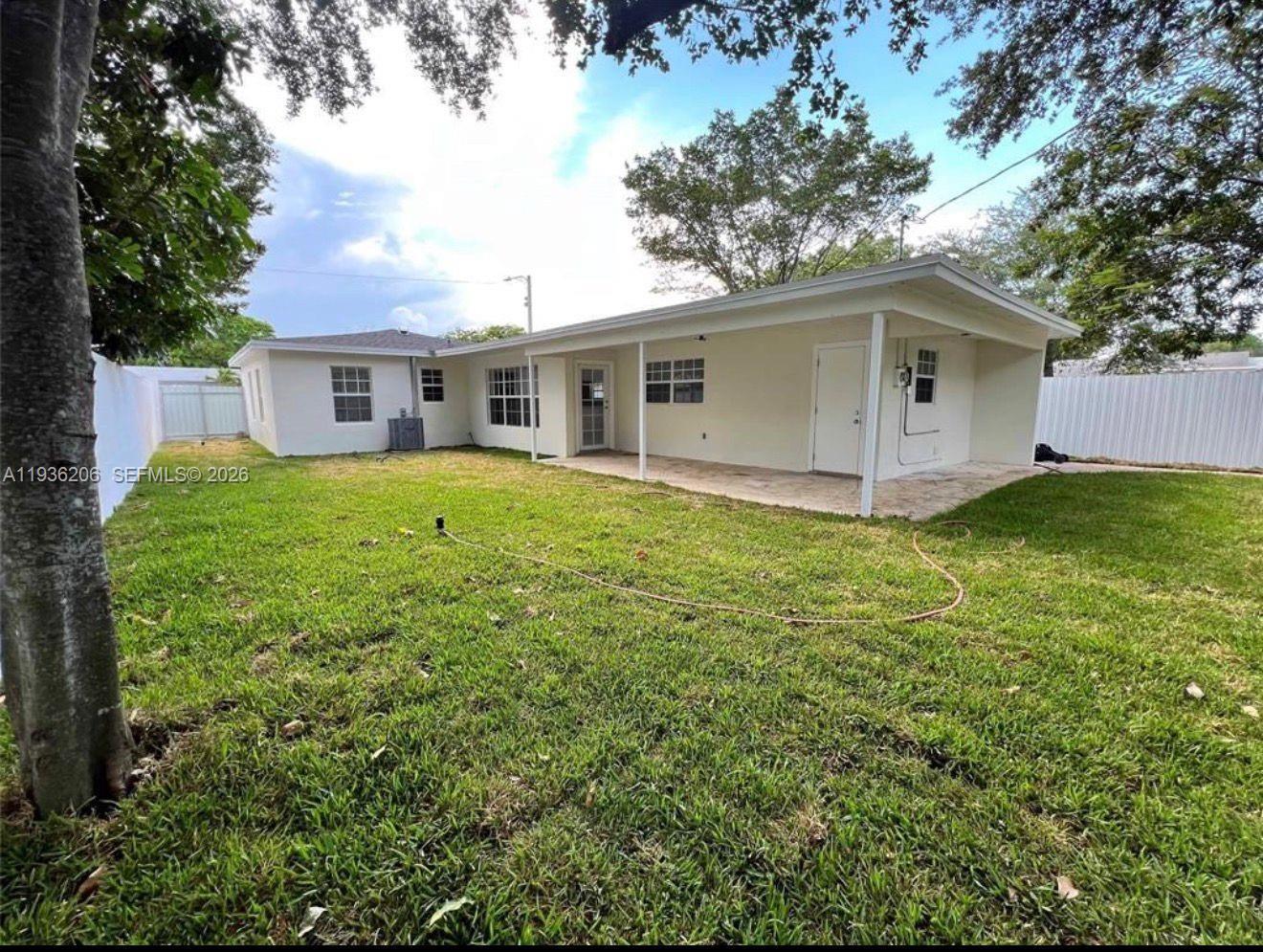 1220 N Andrews Ave, Fort Lauderdale FL 33311 photo 3