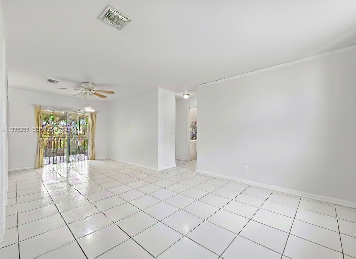28901 SW 150th Pl, Homestead FL 33033 photo 4