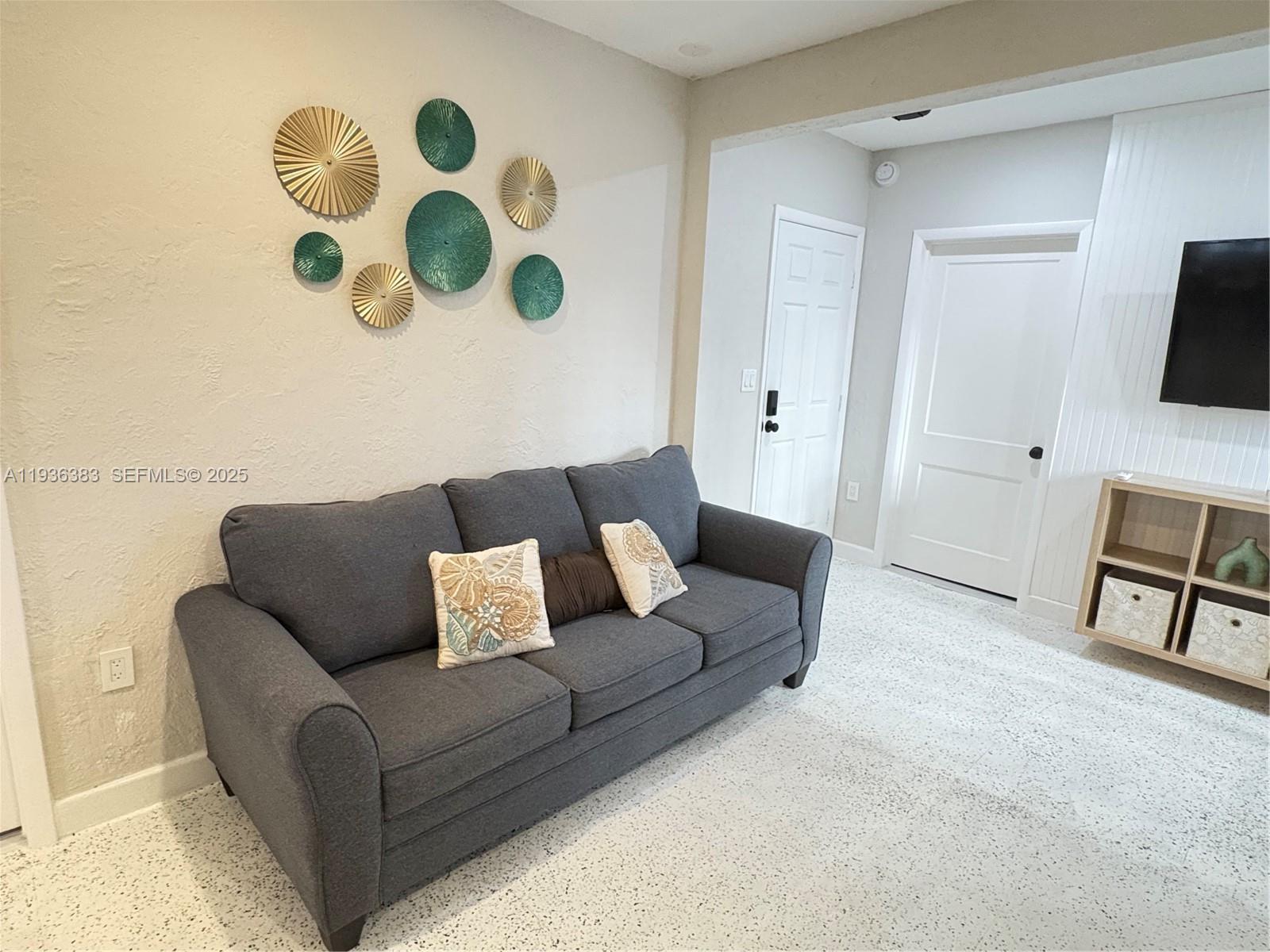 1901 SW SW 9 Street # 3, Miami FL 33135