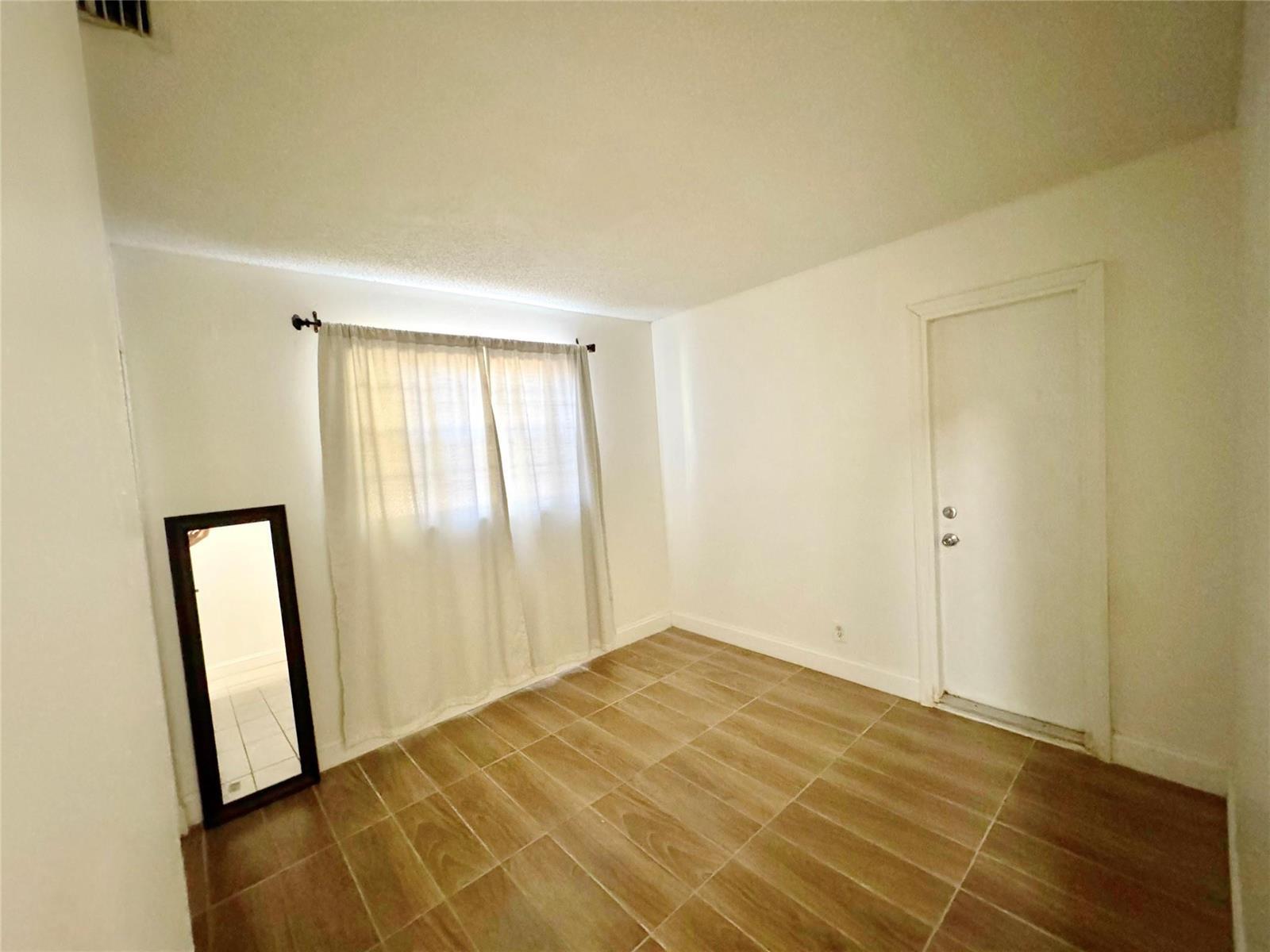 704 NW 3rd Avenue, Pompano Beach FL 33060 photo 4