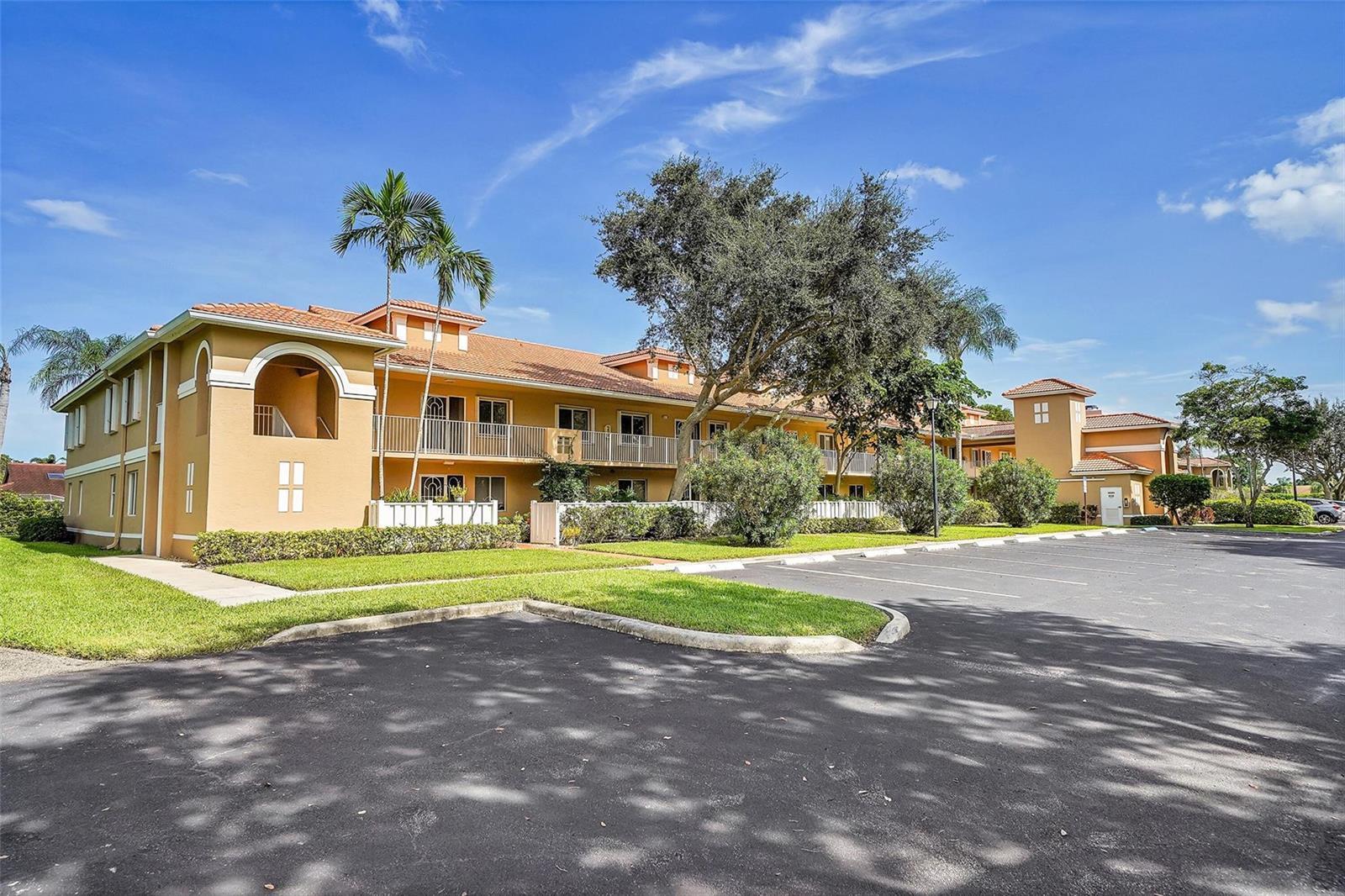 5876 Regal Glen Drive # 201, Boynton Beach FL 33437