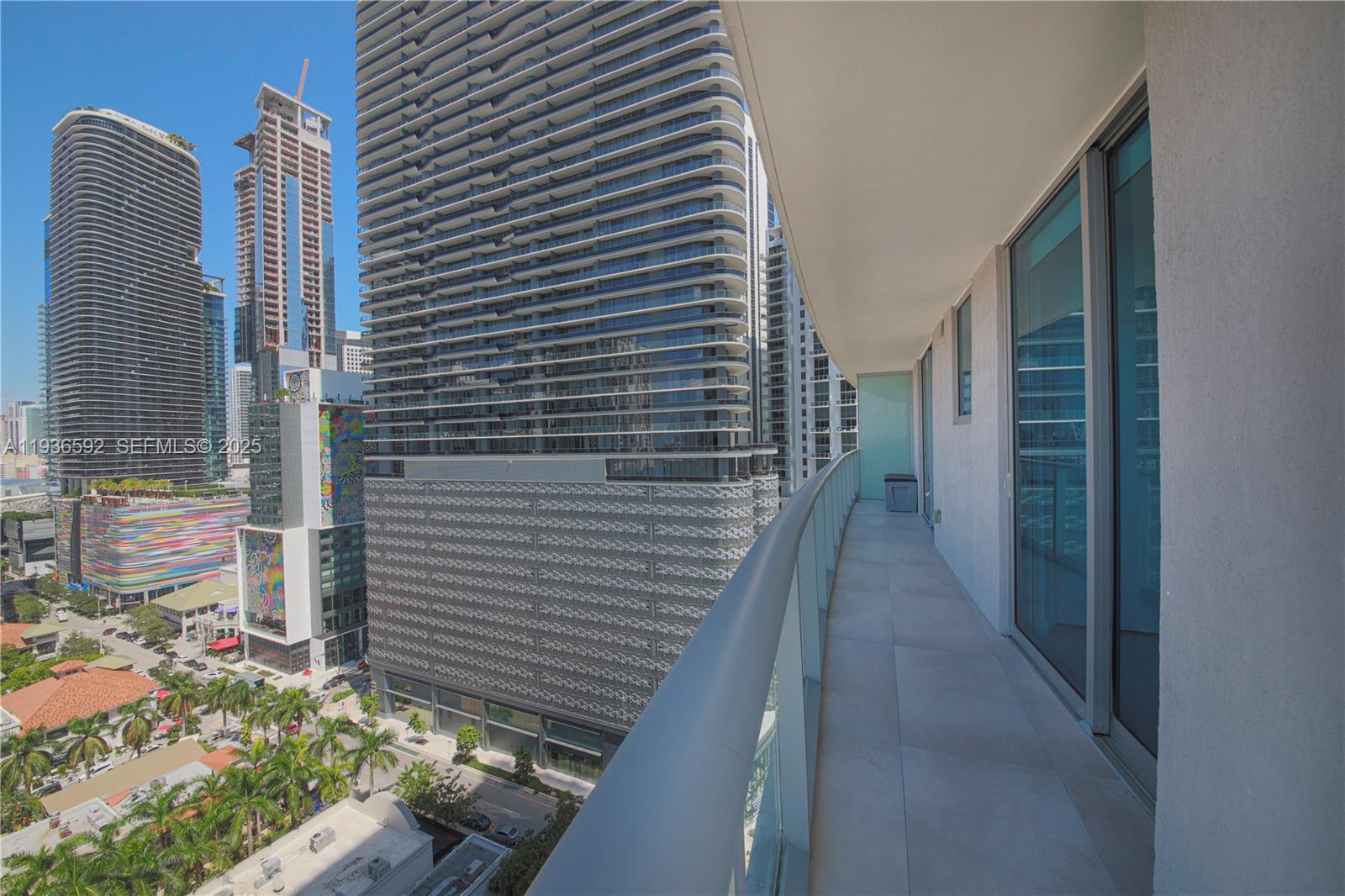 1100 S Miami Ave # 1707, Miami FL 33130 photo 2