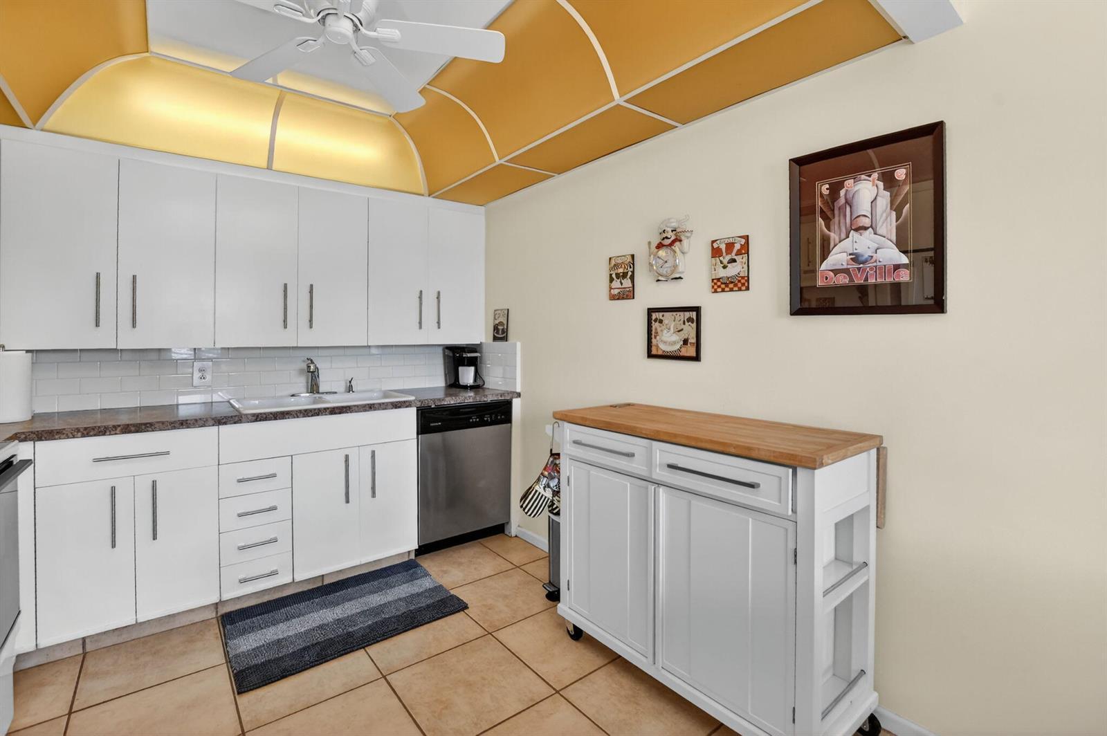 4008 Hythe A, Boca Raton FL 33434 photo 5