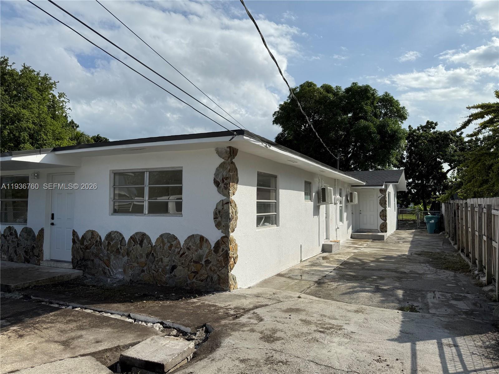 3144 NW 29th St # 1, Miami FL 33142