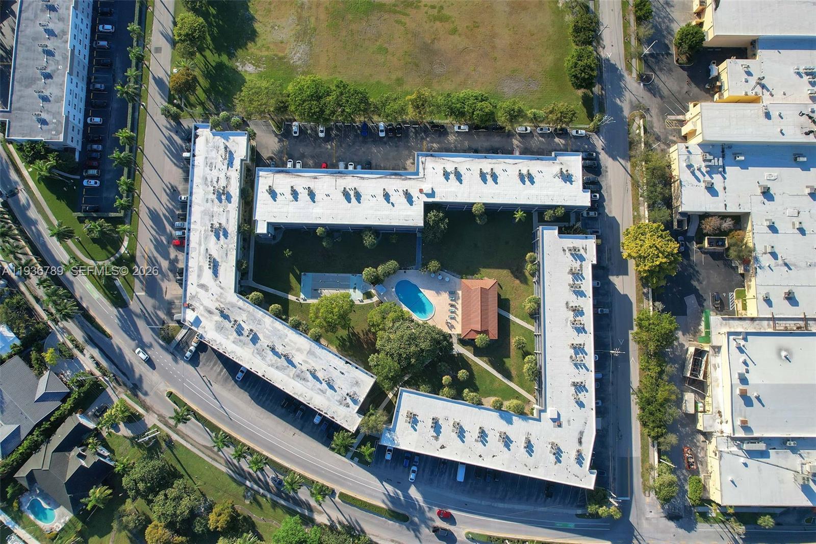 270 Layne Blvd # 305, Hallandale Beach FL 33009 photo 2