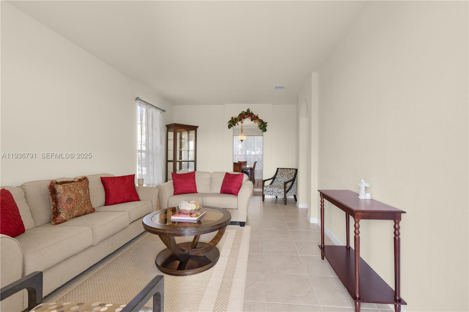 16789 SW 96th St, Miami FL 33196 photo 2