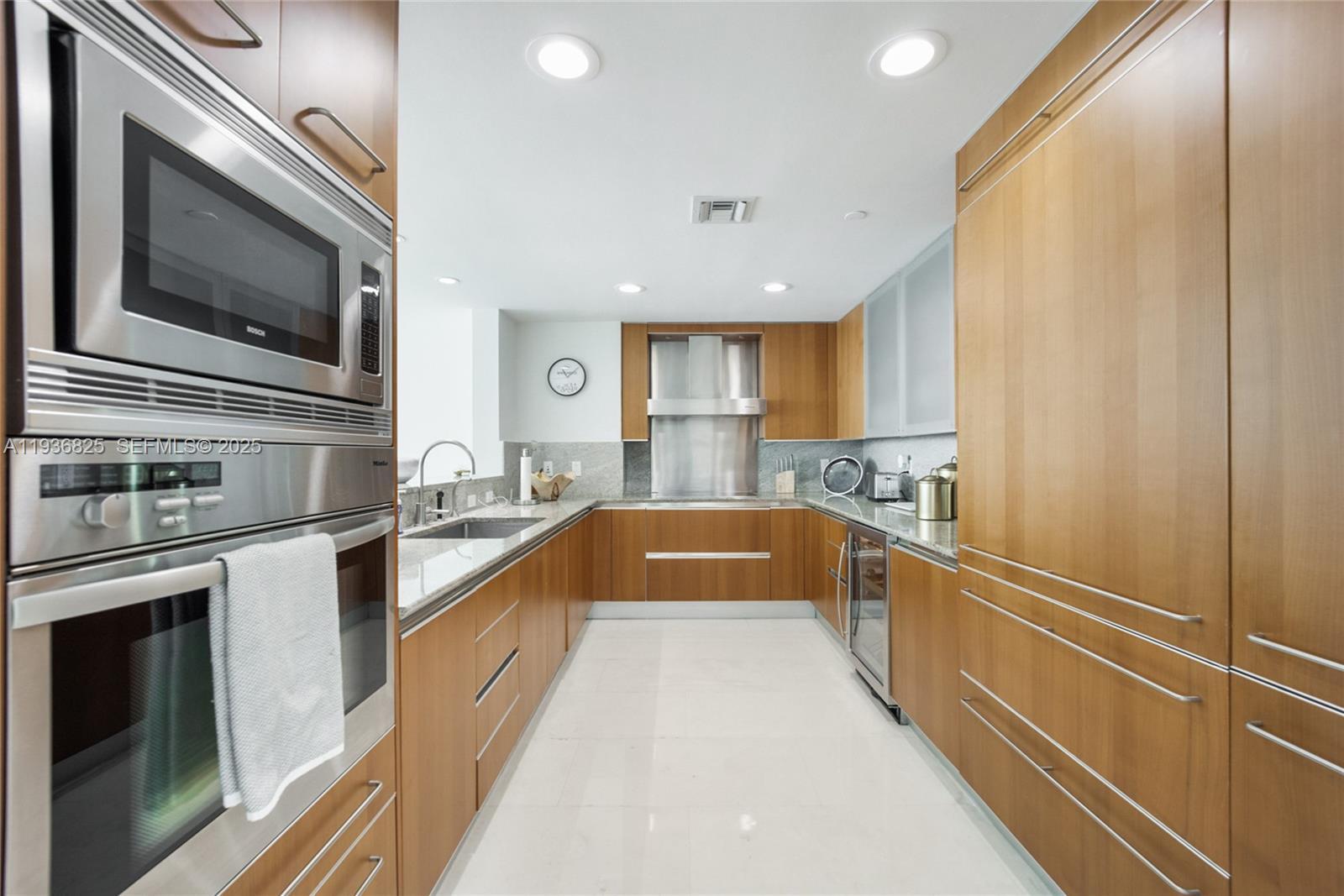 2627 S Bayshore Dr # 1602, Miami FL 33133 photo 5