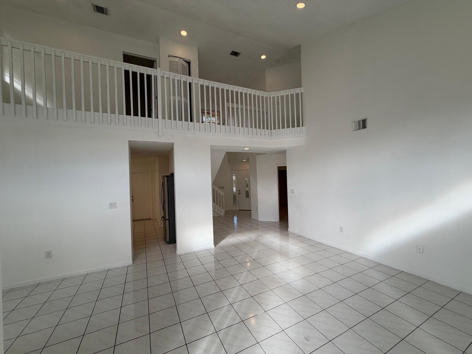 3780 Amalfi Drive # 3780, Hollywood FL 33021 photo 5
